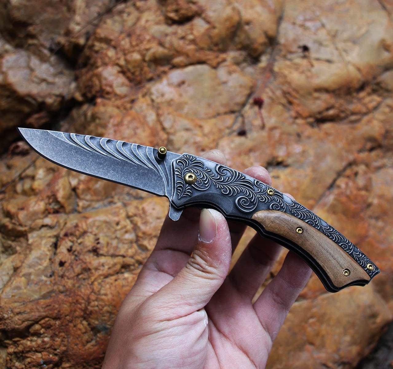 Premium Stainless Steel Foldable Pocket Knife - Stonewash Finish, Compact & Durable for Outdoor Adventures, Hunting, Camping, Survival & Everyday Carry (EDC) - Perfect Gift for Men & Outdoor Enthusiasts