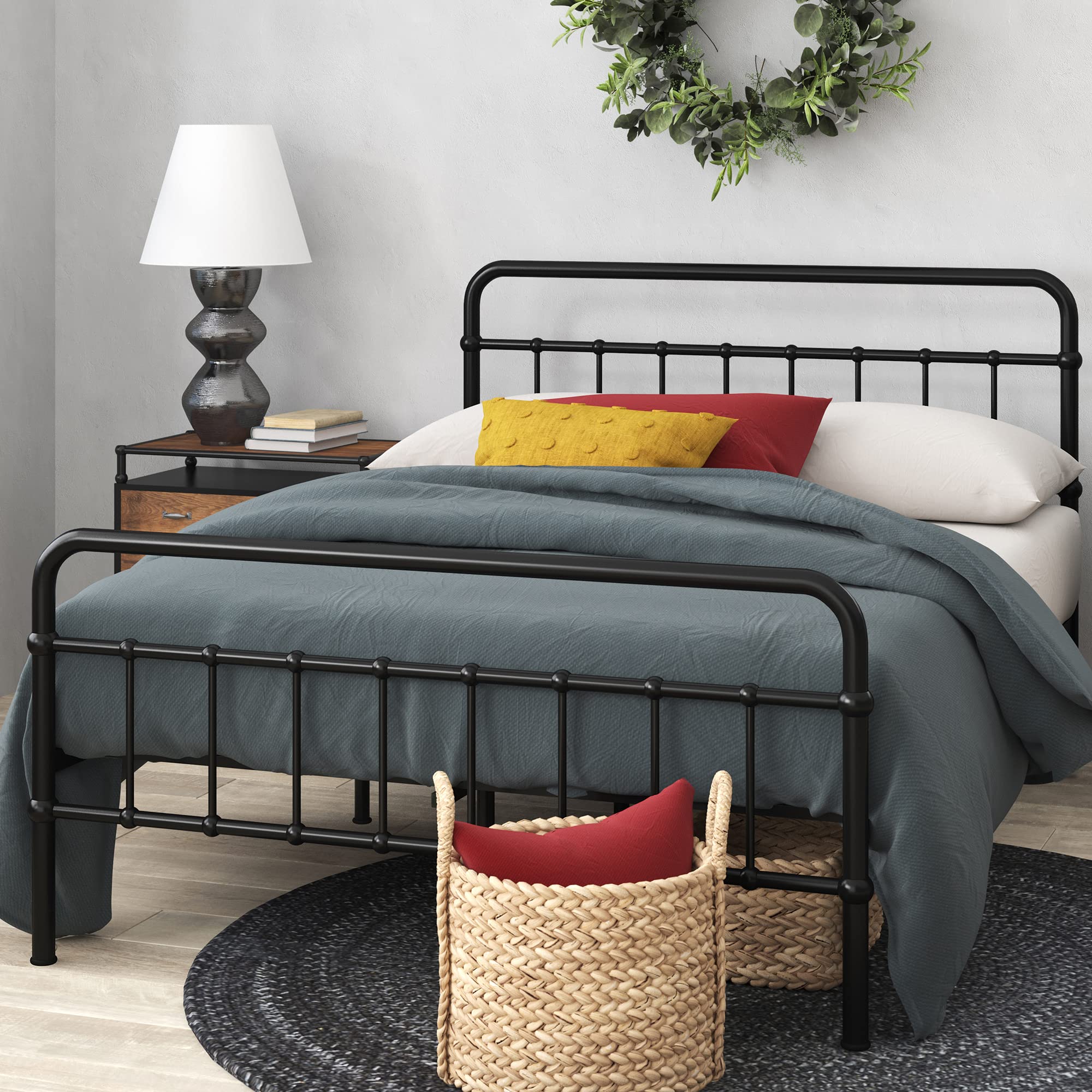 ZINUS Florence Full Size Metal Platform Bed Frame with Mattress Foundation - No Box Spring Needed, Easy Assembly, Black - Perfect for Modern Bedrooms & Guest Rooms