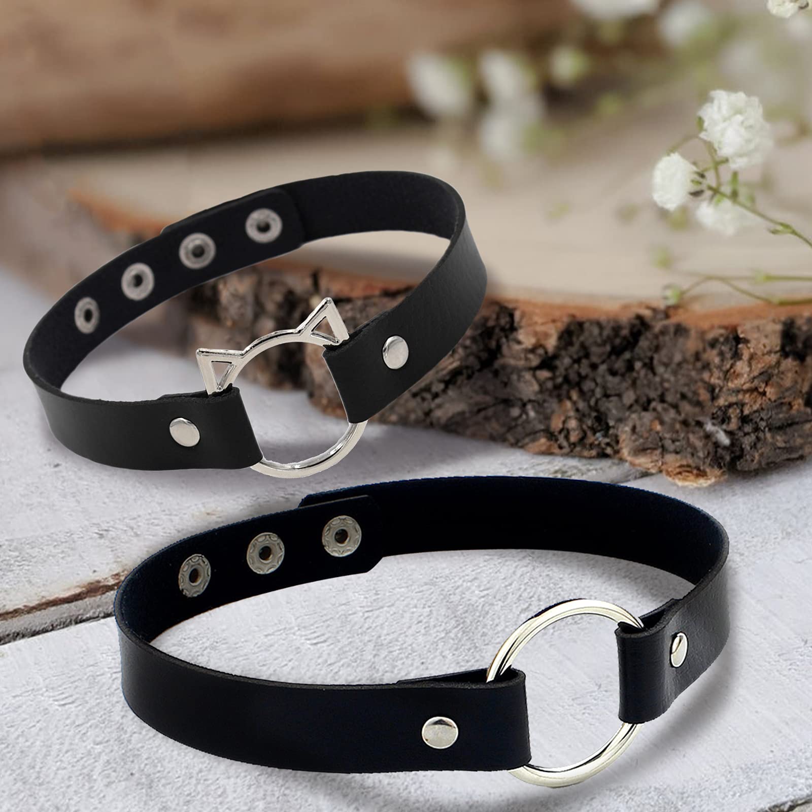 Gothic Choker Necklace for Women - Punk Rock Adjustable Black PU Leather Collar with Heart Charm - Gothic Jewelry for Birthday Gifts, Perfect for Halloween, Cosplay and Alternative Fashion