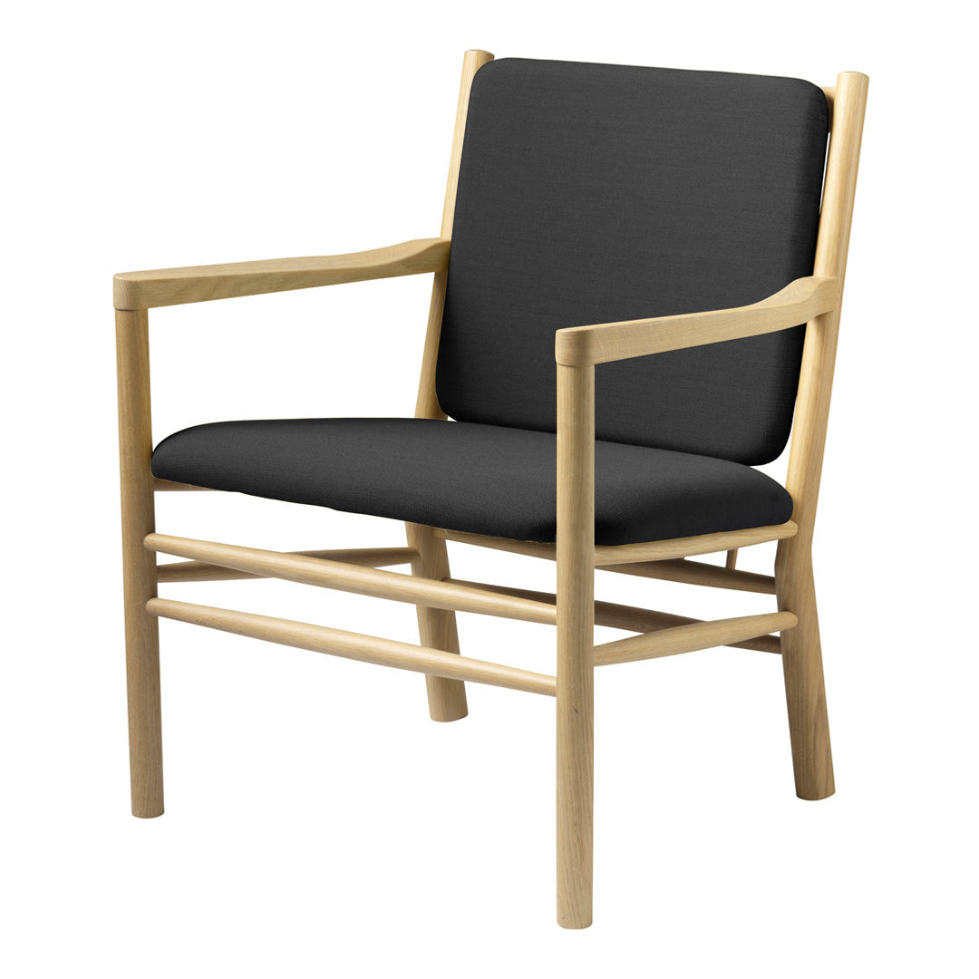 J147 Modern Lounge Armchair - Comfortable Upholstered Accent Chair for Living Room, Bedroom, Office - Perfect for Relaxing, Reading & Home Decor