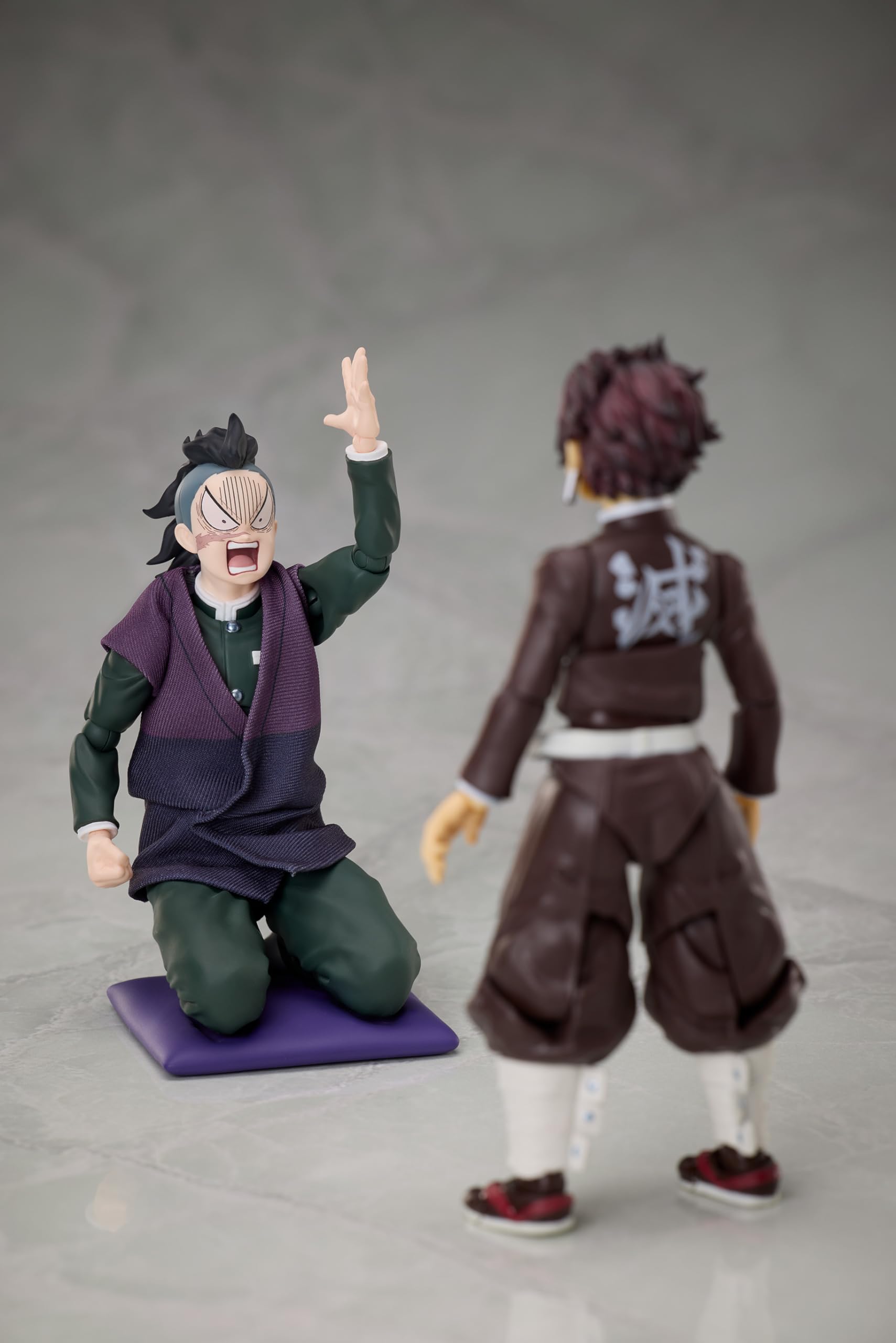 Aniplex Demon Slayer: Kimetsu no Yaiba – Genya Shinazugawa BUZZmod 1:12 Scale Action Figure - Collectible Anime Figure for Fans, Perfect for Display & Cosplay Scenes