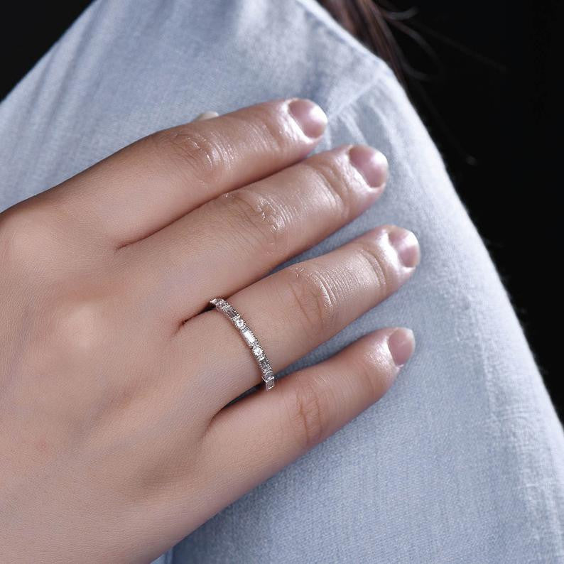 Vintage Moissanite Wedding Ring for Women - Unique Baguette Cut Engagement Band, Durable & Sparkling fo0012 - Perfect for Bridal, Anniversary, and Special Occasion Jewelry Gifts
