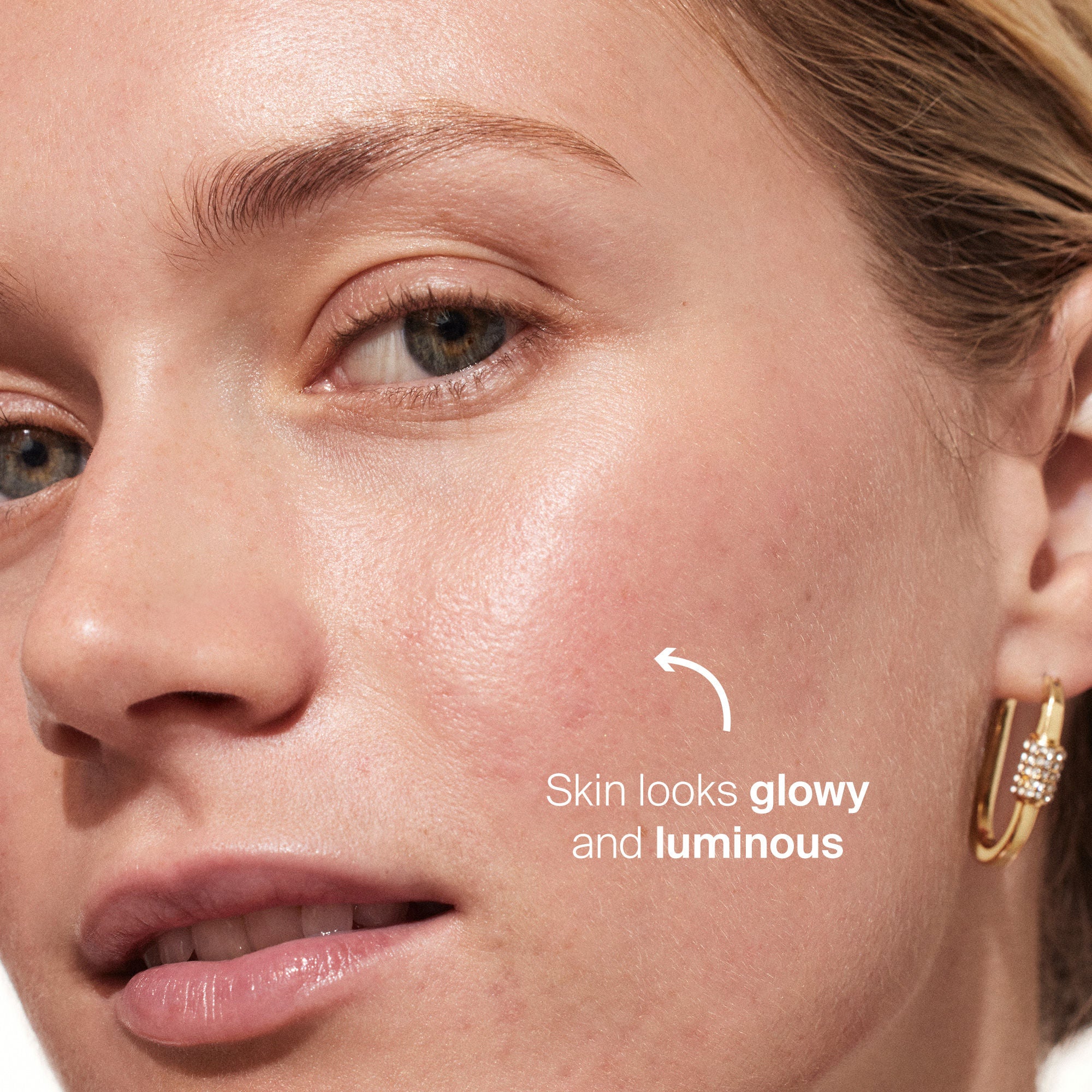 Supergoop! Glowscreen SPF 40 Hydrating Face Sunscreen with Dewy Finish - Broad Spectrum UVA/UVB Protection, Vitamin B5 & Hyaluronic Acid - Perfect for Daily Wear Under Makeup or as a Standalone Glow Booster