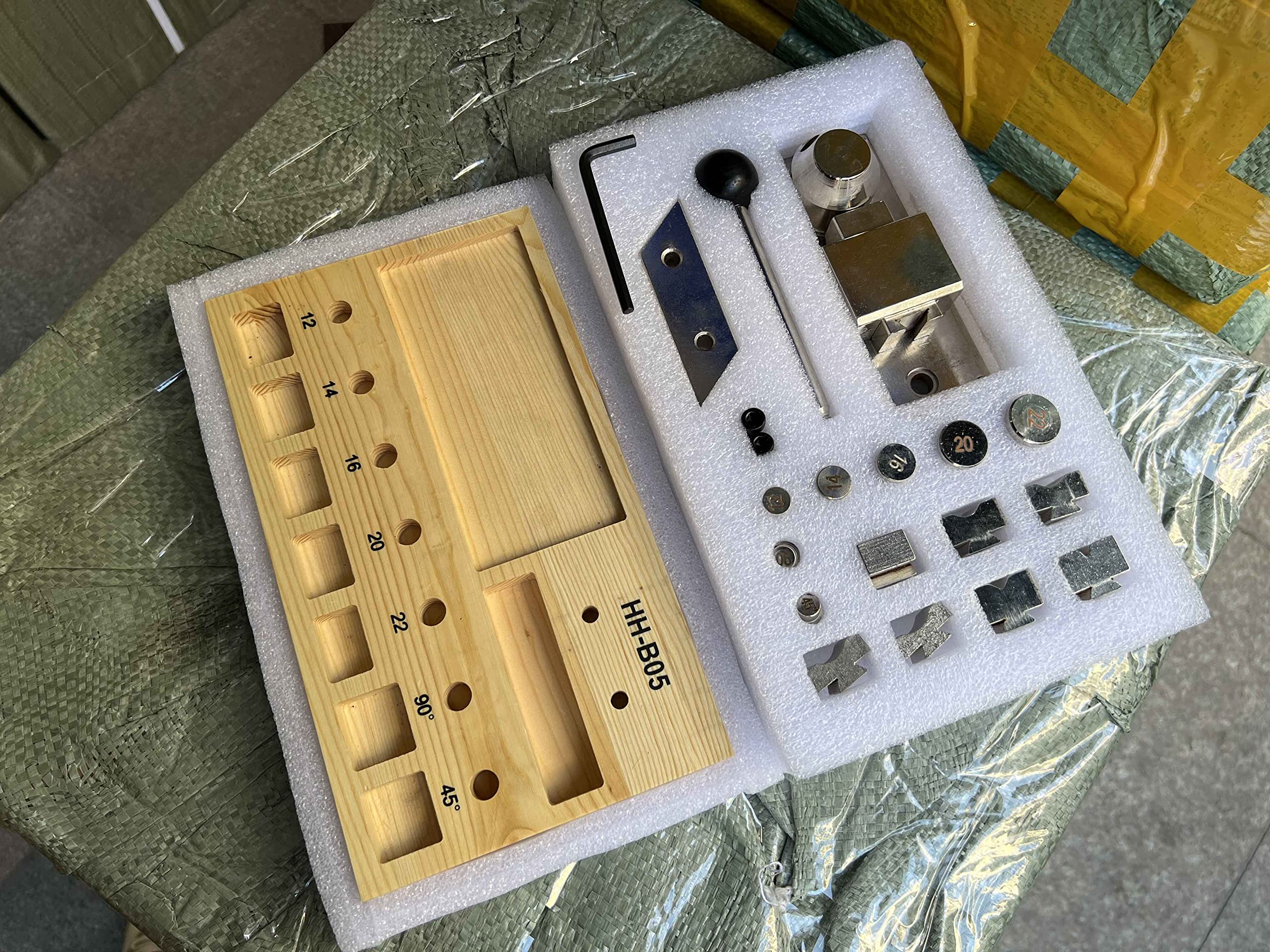 Professional Jewelry Ring Bending Machine - Multi-functional Earring Maker Tool for DIY Crafting | Time-Saving & Easy to Use Ring Bender | Perfect for Jewelry Designers, Hobbyists & Small Business Owners (Great for Rings, Earrings, Bracelets & Wire Art Projects)