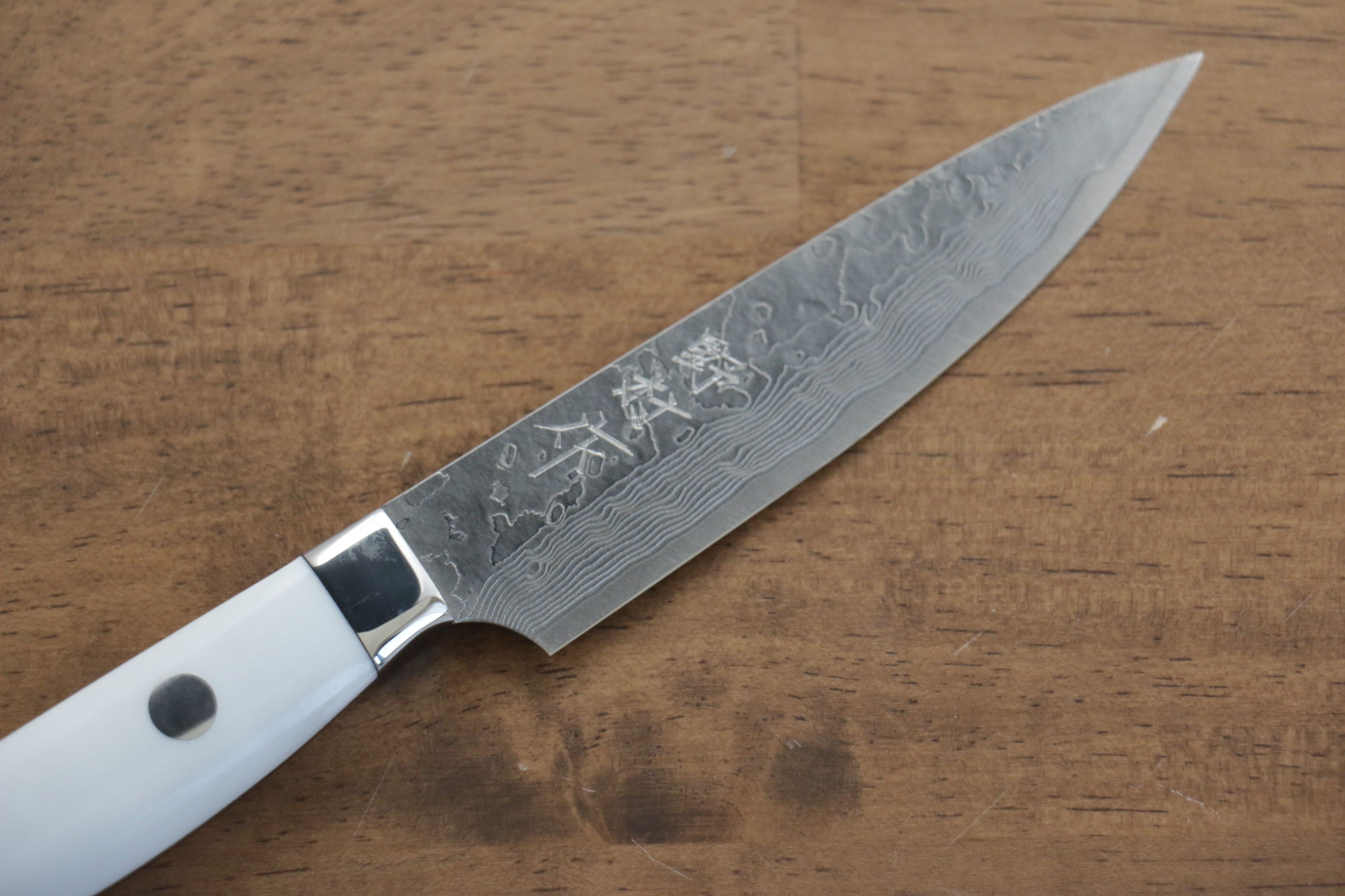 Kazuo Nomura VG10 Damascus Petty Utility Knife 100mm with White Stone Handle - Perfect for Slicing, Peeling & Precision Kitchen Tasks