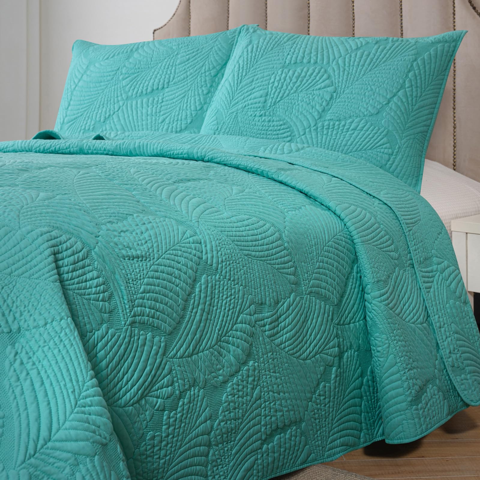 Petrichor Aqua Plush Bedspread Queen Size - All-Season Quilted Comforter Set with High-Relief Texture & Ultra-Soft Fabric, 3-Piece Bedding (90