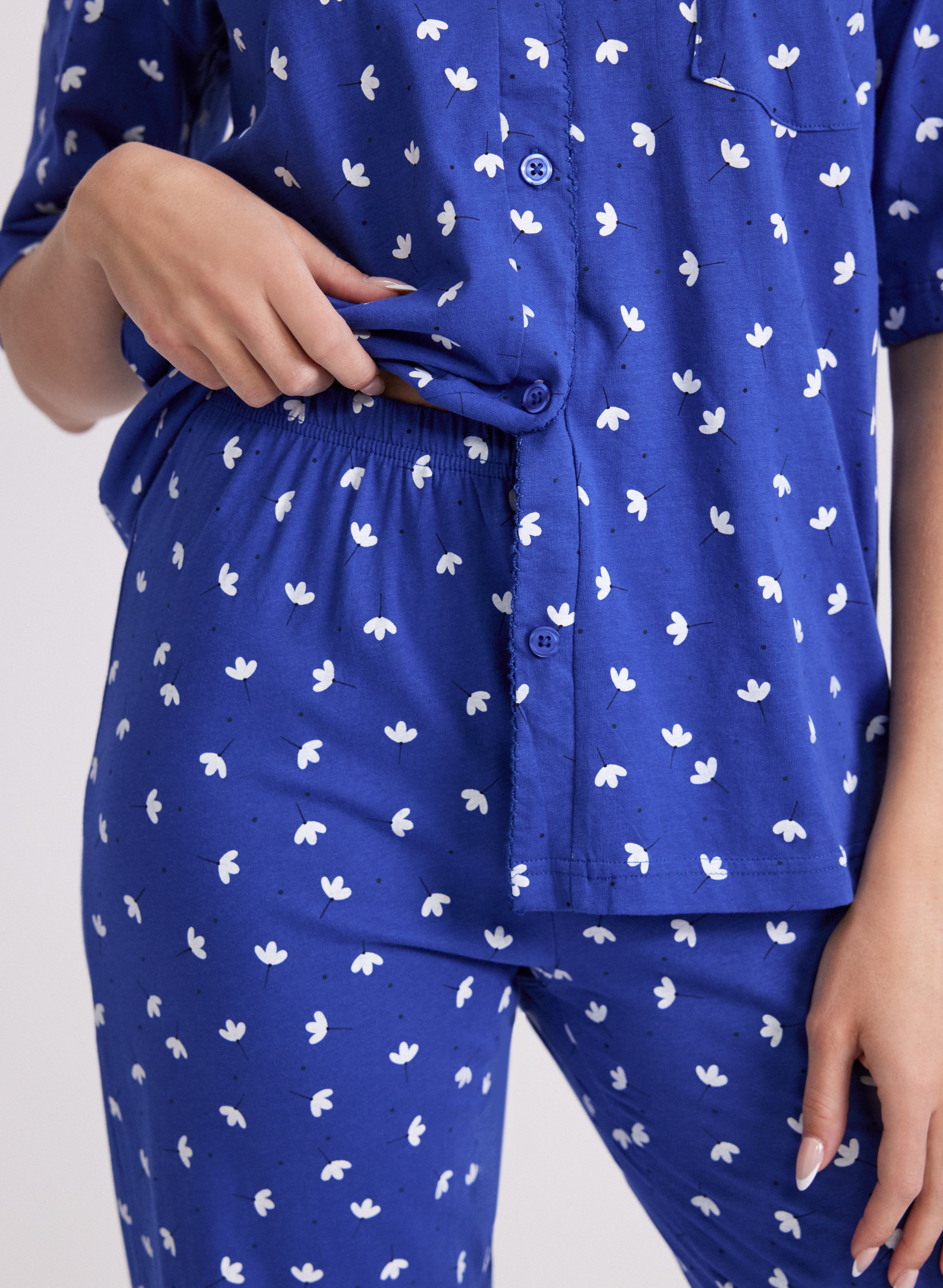 Floral Print Pajama Set for Women - Soft & Comfortable Sleepwear for Nighttime Relaxation & Lounging