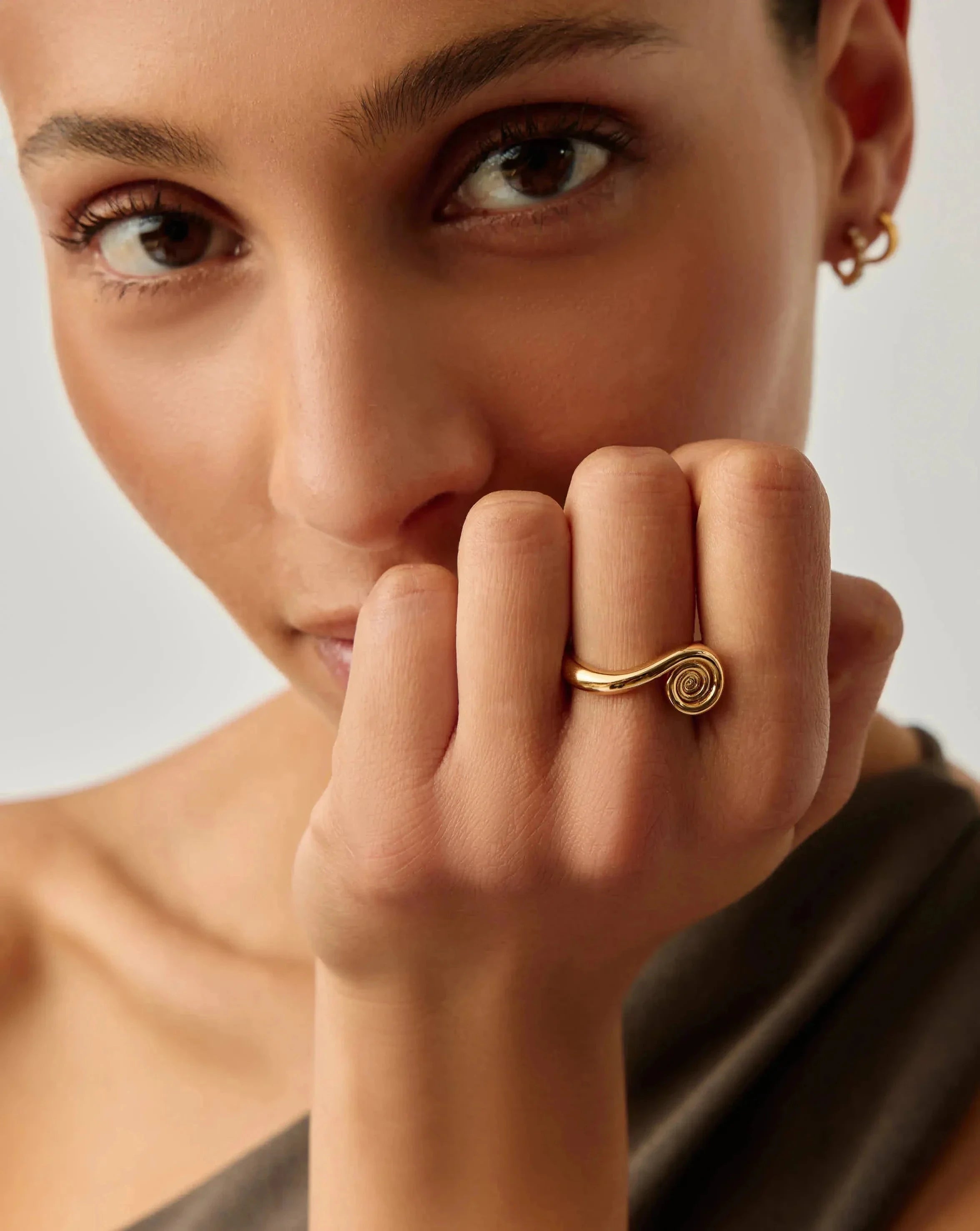 18K Gold Plated Spiral Stacking Rings for Women - Elegant Layered Jewelry for Daily Wear, Parties & Gifts