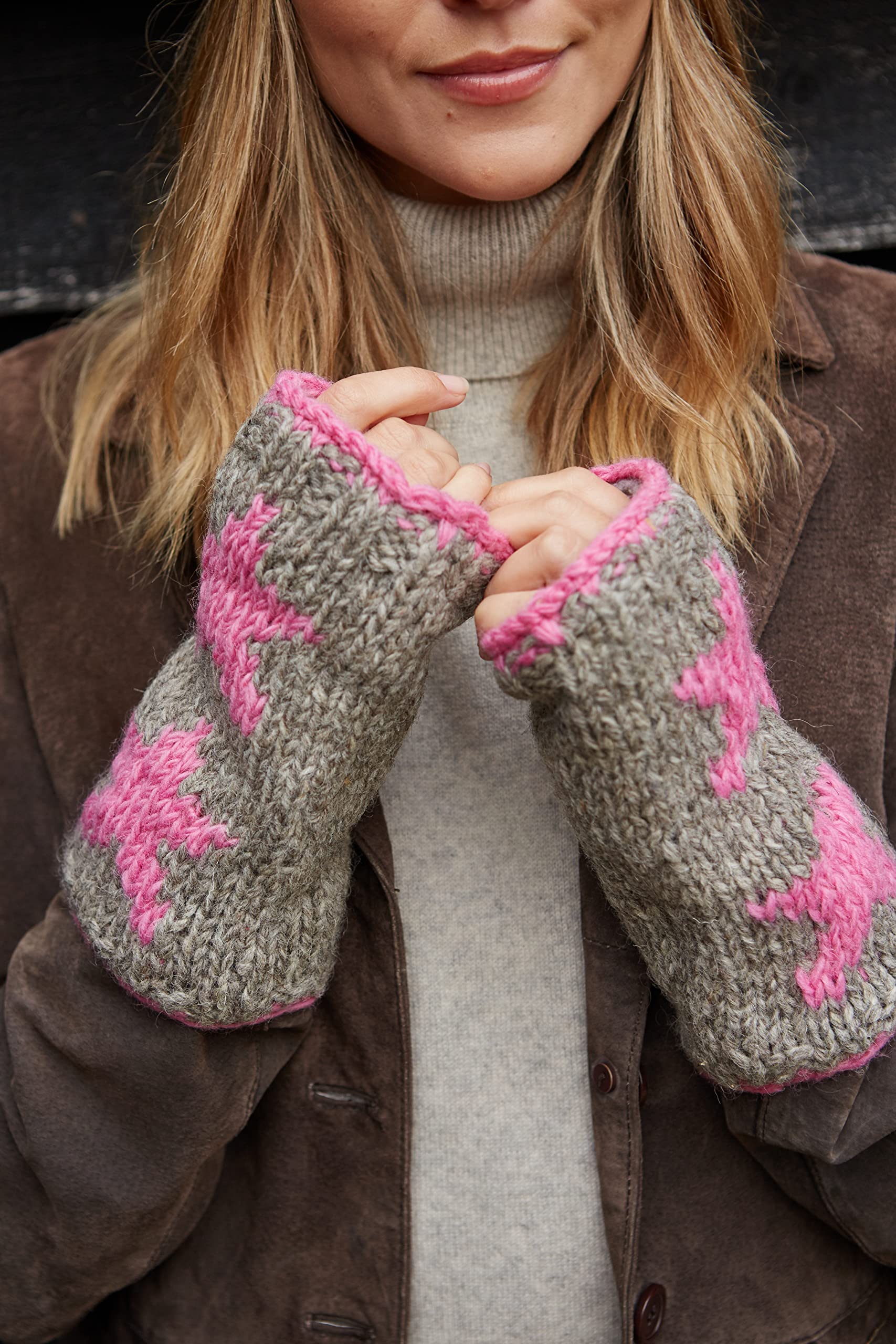 Pachamama Women's Wool Wrist Warmers - Fleece Lined Hand Knitted Star Design - One Size Fits Most - Extra Warm Fair Trade Gloves for Winter, Outdoor Activities & Cold Weather Fashion