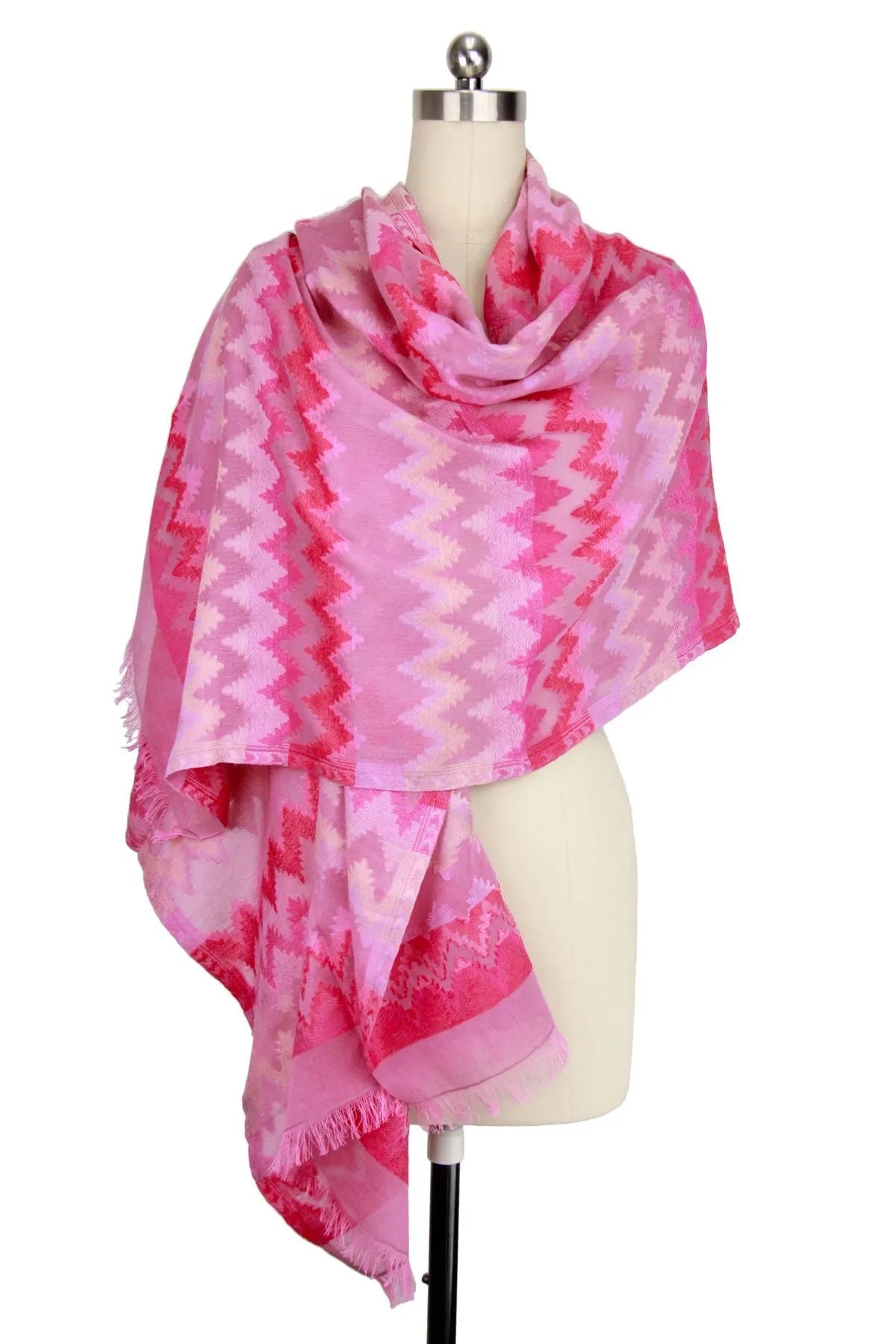 Stylish Zig Zag Woven Scarf for Women - Soft Winter Fashion Accessory - Perfect for Cold Weather, Office Wear & Holiday Outfits