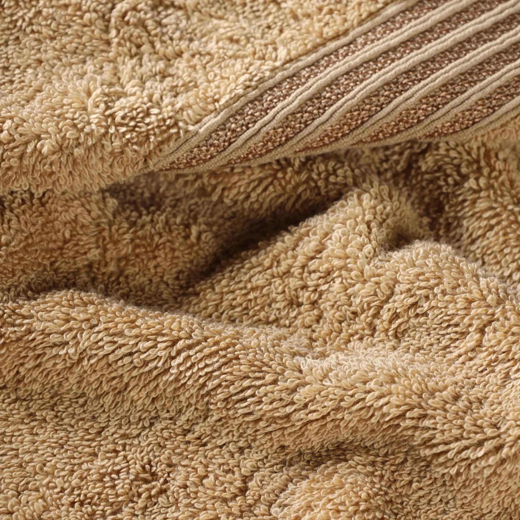 Premium Egyptian Cotton Bath Towels Set of 4 - Ultra Soft & Highly Absorbent Luxury Towels for Spa, Hotel & Home Use