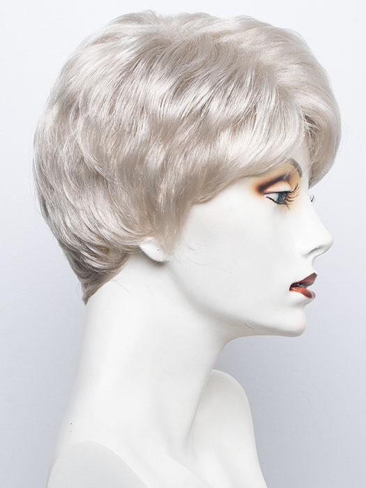 Stylish Amy Synthetic Wig with Basic Cap - Perfect for Cosplay, Daily Wear & Costume Parties