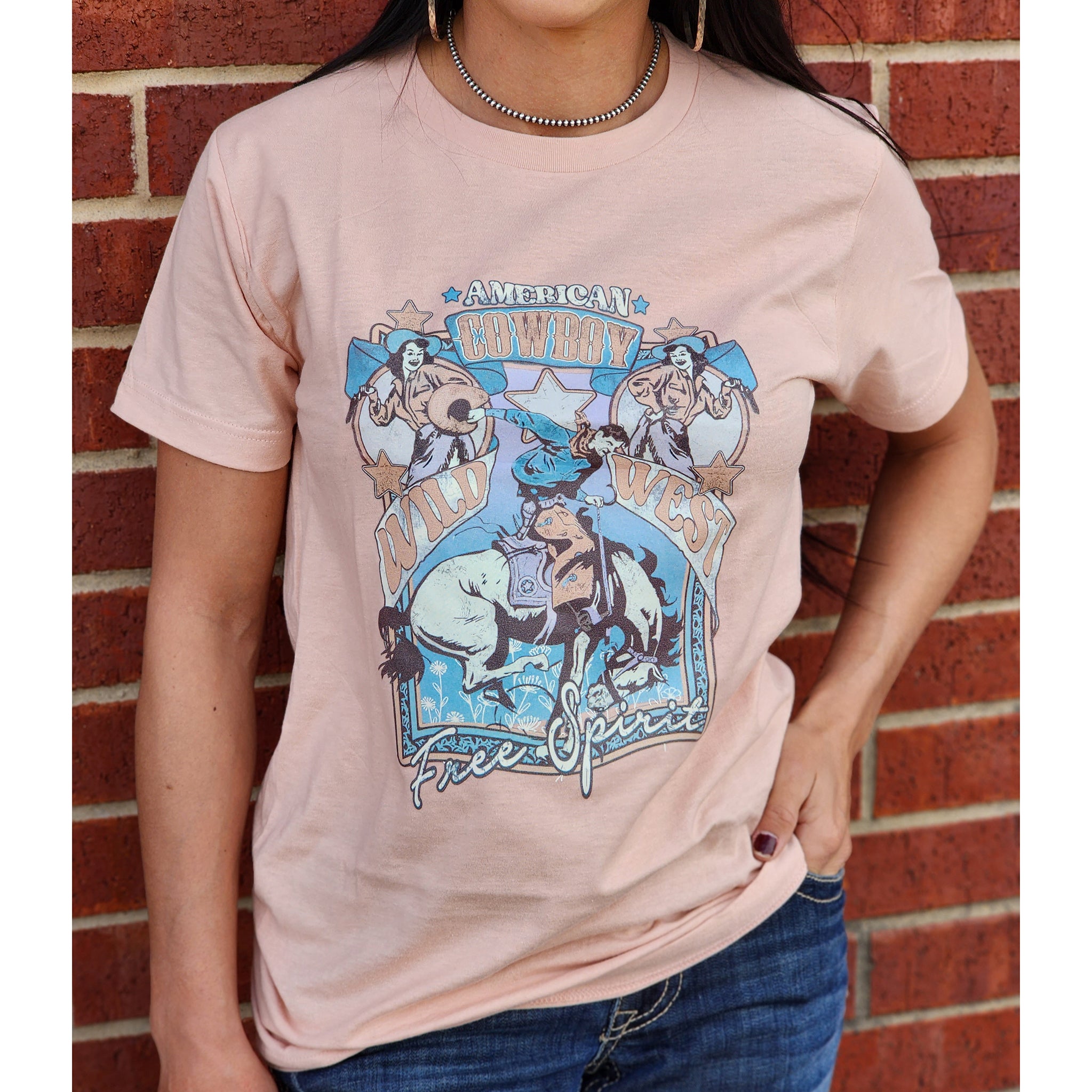 American Wild West Free Spirit Vintage T-Shirt - Western Cowboy Style Graphic Tee for Men & Women | Perfect for Rodeo, Country Music Festivals & Casual Wear