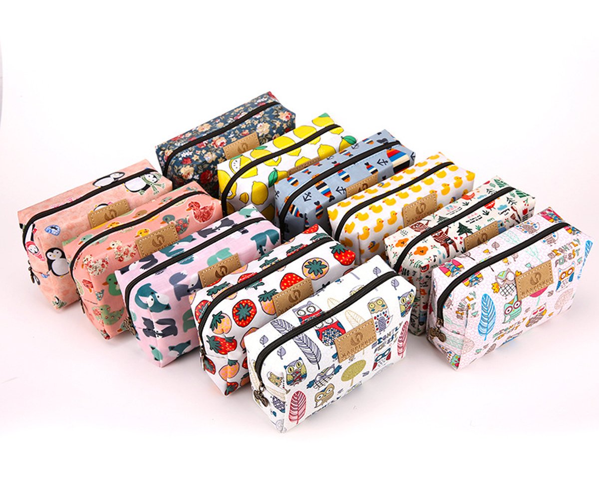 Cute Cartoon Printed Travel Makeup Pouch - Waterproof Cosmetic Bag for Women & Girls, Floral Toiletry Organizer - Perfect for Vacation, Gym, and Daily Essentials Storage