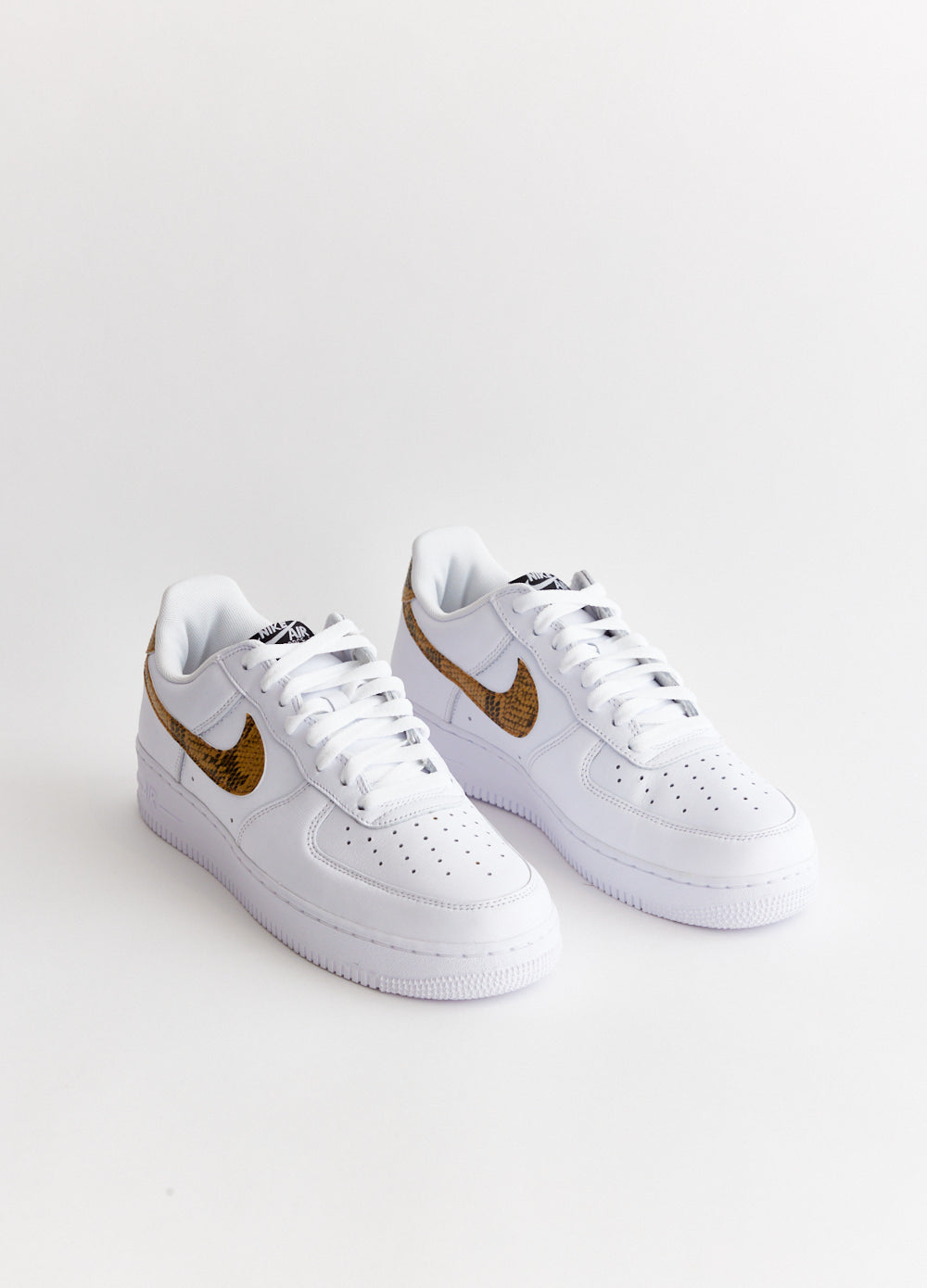Nike Air Force 1 Low Retro 'Ivory Snake' White Men's Basketball Sneakers - Casual Streetwear & Urban Fashion Shoes for Everyday Wear