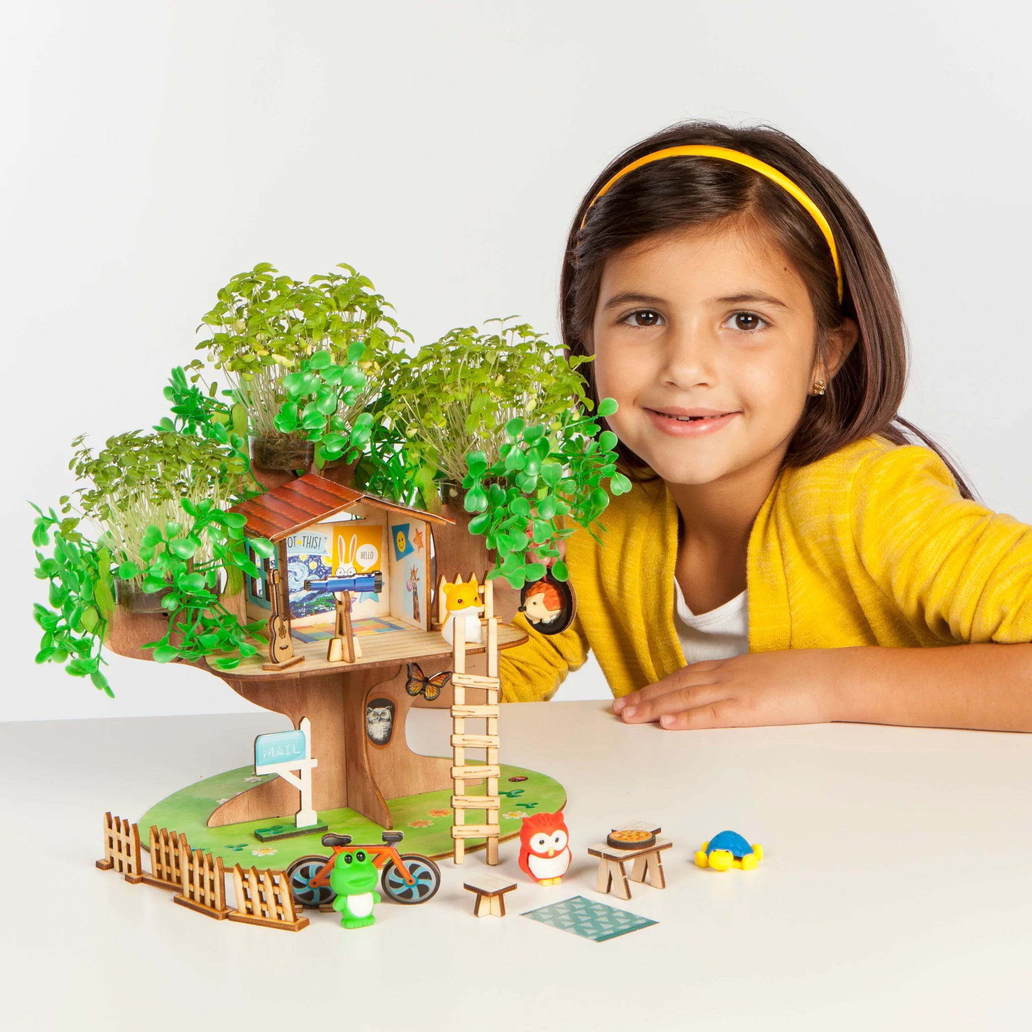 DIY Wooden Tree House Kit for Kids - Creative Outdoor Playhouse for Backyard & Garden Fun | Perfect for Imaginative Play & Family Bonding