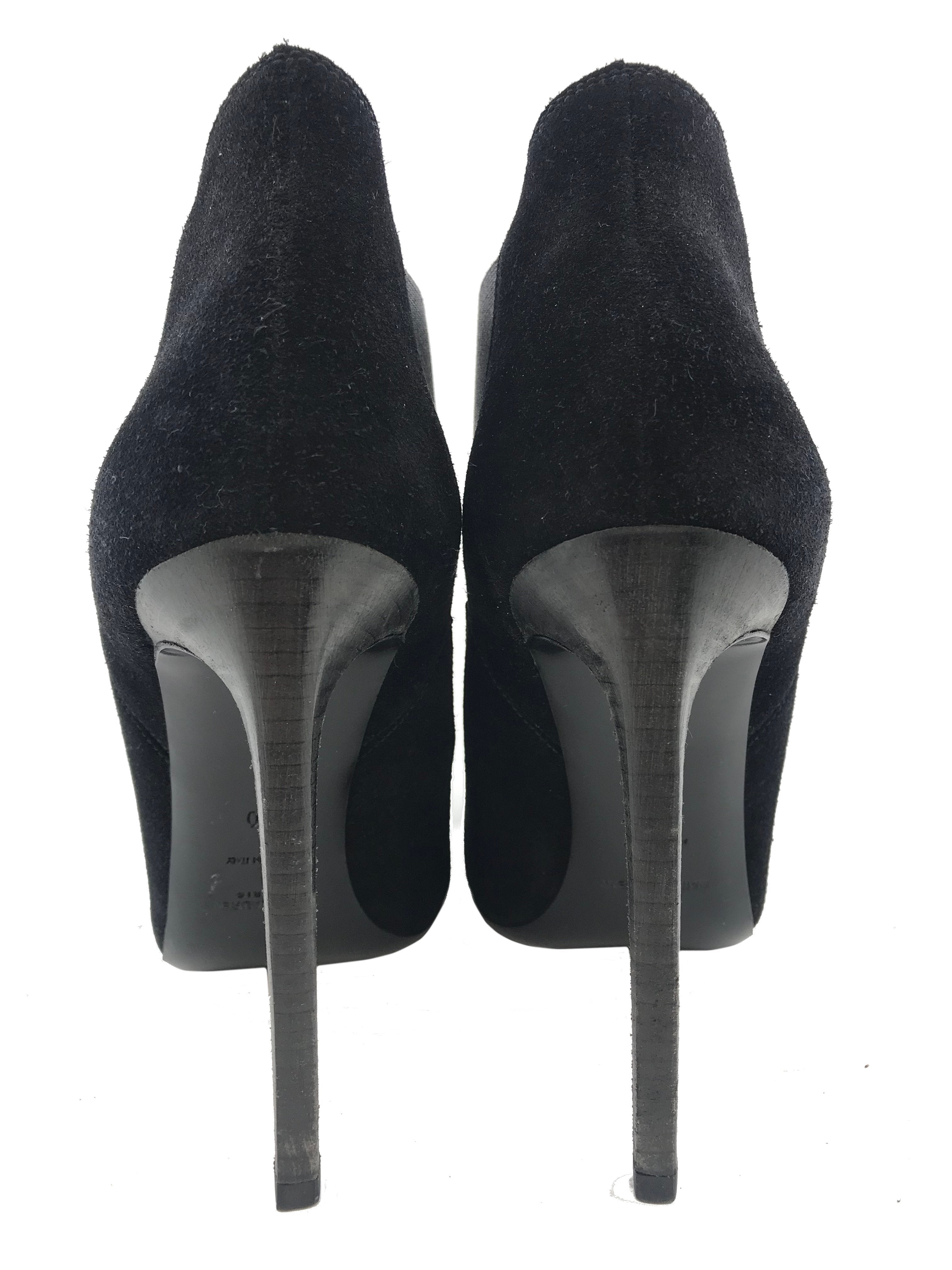 Saint Laurent Suede Pointed Toe Ankle Boots Women's Size 10 - Luxury Designer Boots for Fall & Winter Fashion, Office Wear & Night Out