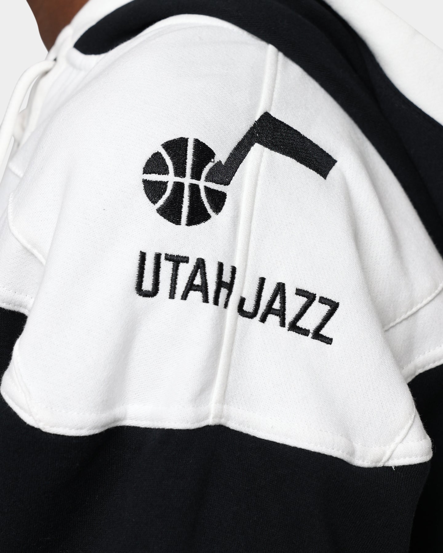 47 Brand Utah Jazz Superior Lacer Hoodie - Men's NBA Basketball Pullover Sweatshirt (Jet Black) - Perfect for Game Day, Casual Wear & Fan Apparel