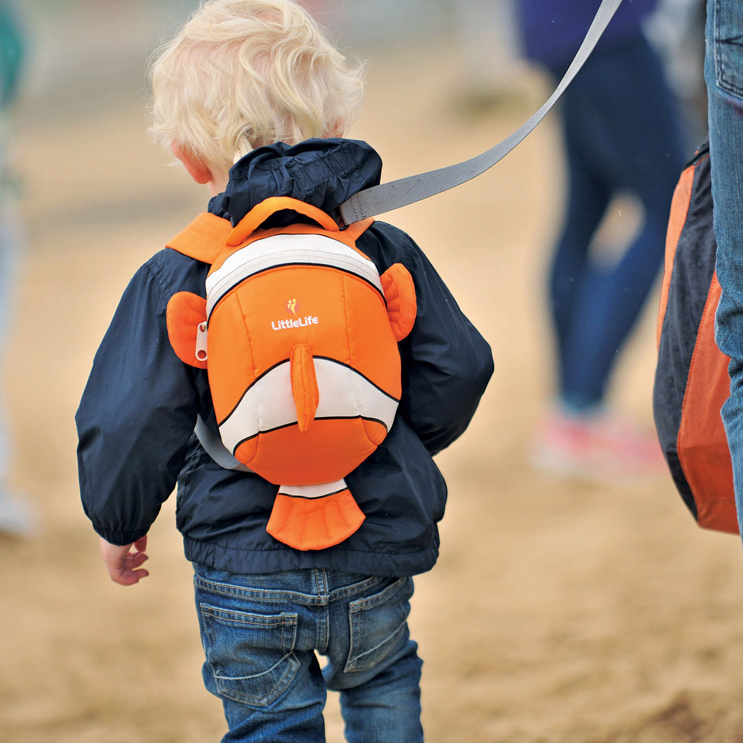 Littlelife Clownfish Toddler Backpack with Safety Rein - Cute Kids Travel Backpack for Boys & Girls - Perfect for Daycare, Preschool & Family Outings
