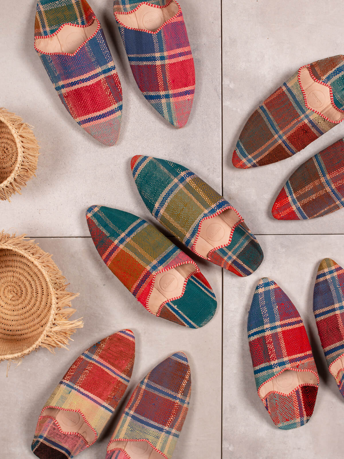 Authentic Moroccan Boujad Pointed Babouche Slippers - Handmade Leather Moroccan Shoes for Men & Women | Comfortable House Slippers, Cultural Fashion, Gift Idea for Home, Lounge & Special Occasions