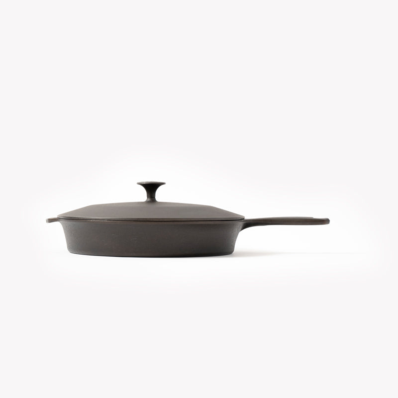 Premium No.10 Cast Iron Skillet Lid - Heavy Duty Cover for Dutch Ovens & Frying Pans - Perfect for Stovetop Cooking, Baking & Camping Use