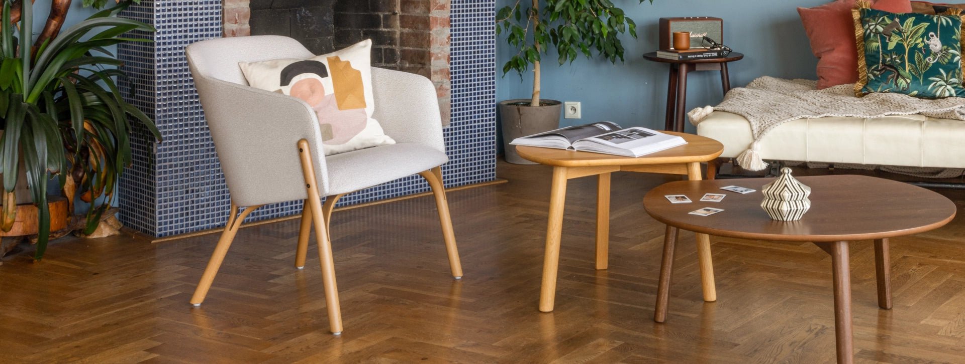 Split Bentwood Lounge Chair by Ton - Modern Wooden Accent Chair for Living Room, Office, or Patio - Ergonomic Design for Comfortable Seating