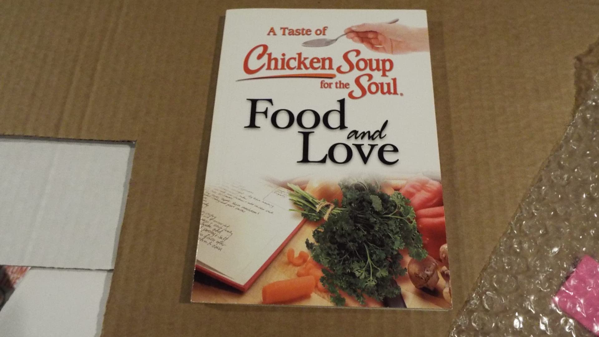 Chicken Soup for the Soul: Inspirational Stories of Food & Love - Perfect for Gifts, Book Clubs & Comfort Reading