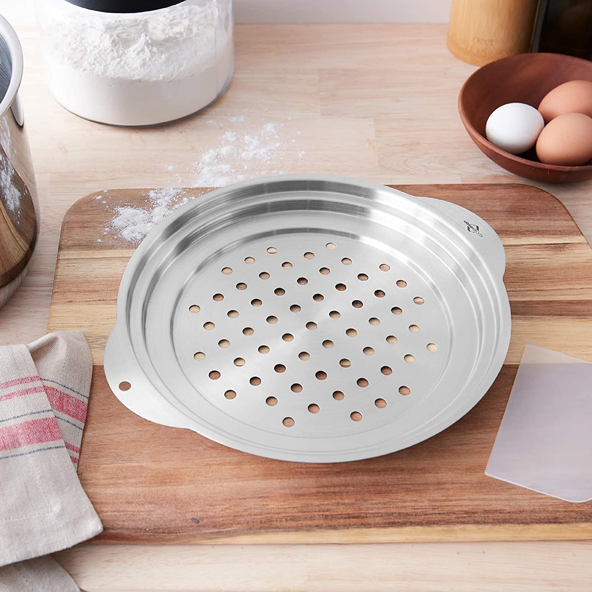 Stainless Steel Spaetzle Maker with Lid and Scraper - German Dumpling & Noodle Press for Homemade Pasta - Perfect for Kitchen, Restaurant & European Cuisine Lovers