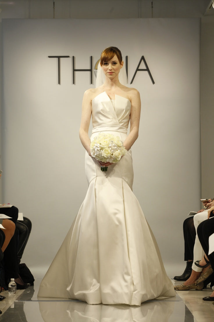 Theia Madison 890067 Elegant Lace Wedding Gown for Bride - Perfect for Church Ceremony, Beach Wedding & Formal Reception