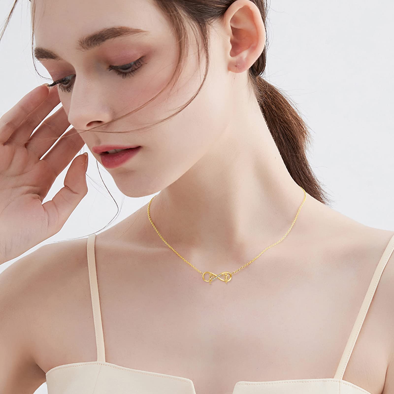 14K Real Gold Sister Necklace for Women - Heart Pendant Jewelry Gift for Mom, Sister & Best Friend - Perfect for Mother's Day, Birthday & Anniversary - Elegant Layering Necklace for Everyday Wear