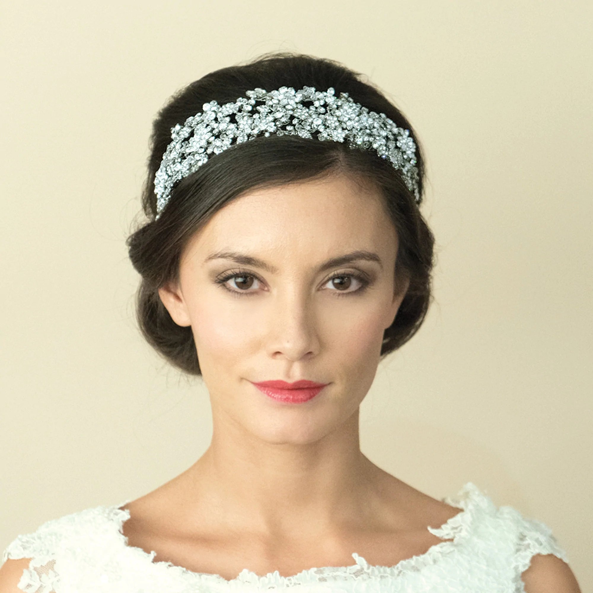 Luxury Crystal Bridal Headpiece with Jade Accents – Elegant Wedding Hair Accessory for Brides, Prom, and Special Occasions