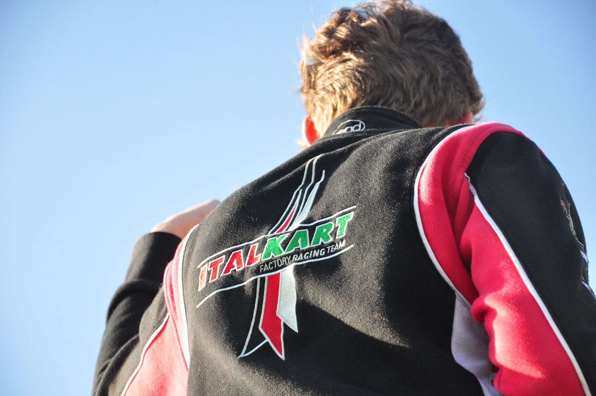 iTalkart Team Jacket - Custom Embroidered Performance Jackets for Sports Teams & Outdoor Activities | Lightweight, Breathable & Durable Athletic Wear for Men & Women