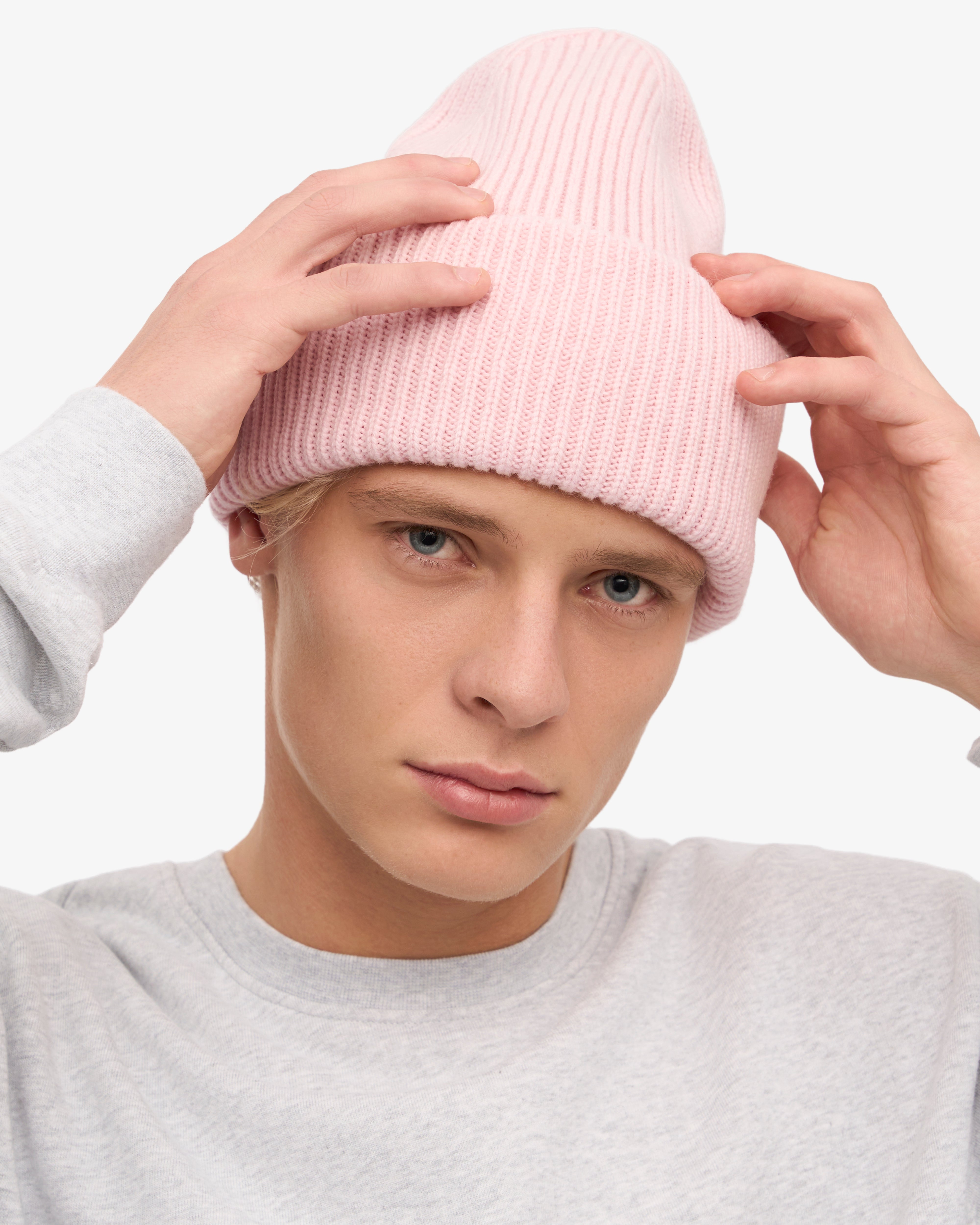 Premium Merino Wool Beanie - Soft & Warm Faded Pink Winter Hat for Men & Women - Perfect for Skiing, Hiking & Outdoor Activities