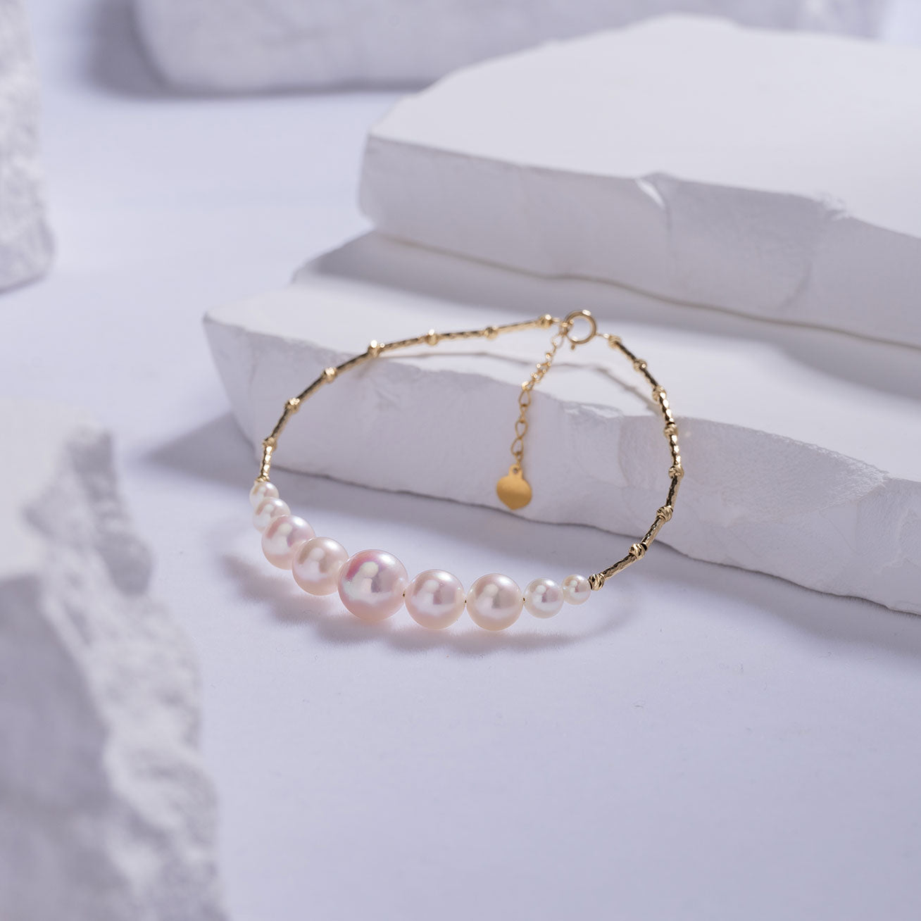 18K Solid Gold Akoya Pearl Bracelet for Women - Elegant Pearl Jewelry Gift for Anniversary, Birthday & Special Occasions | KB00017