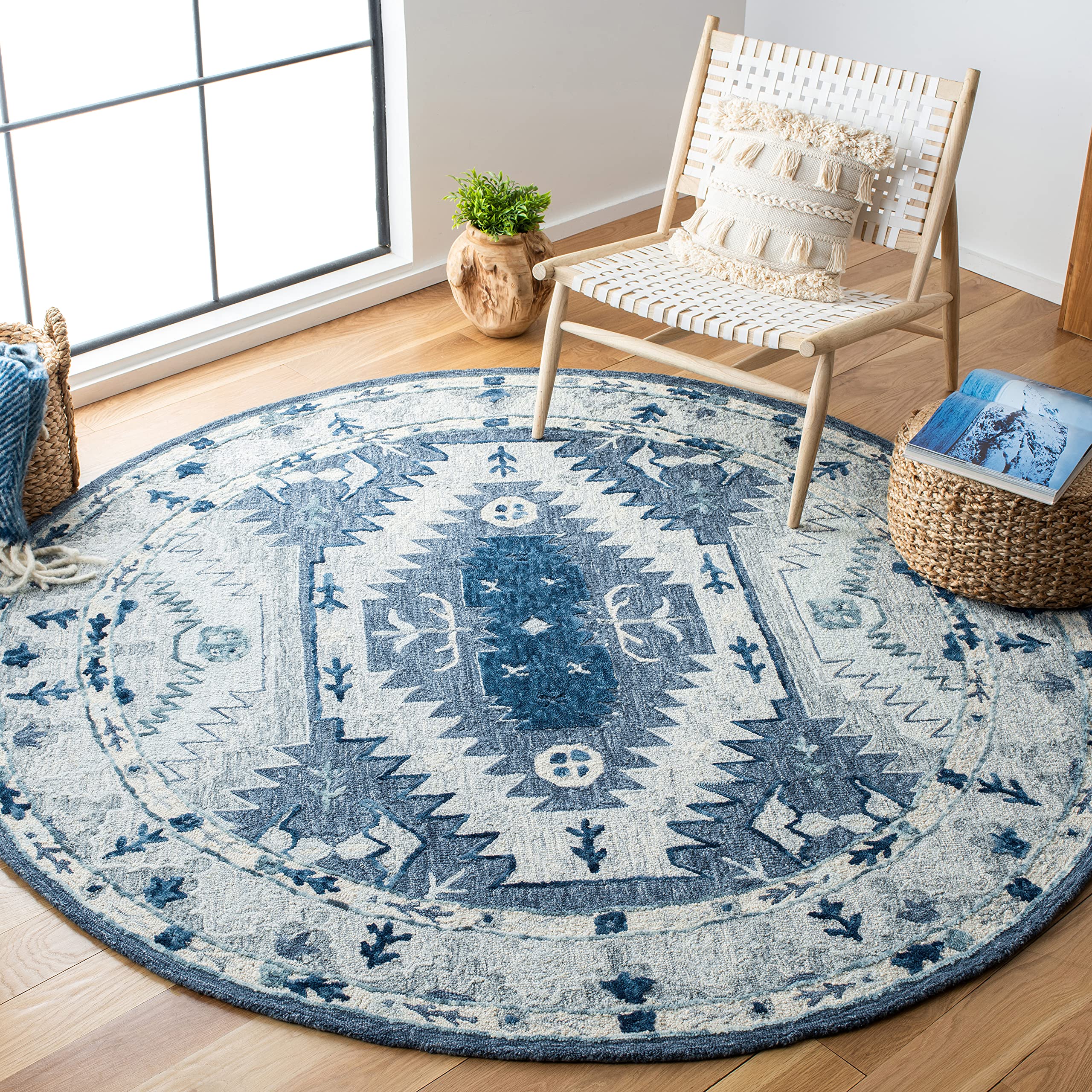 SAFAVIEH Capri Collection 7' Round Blue/Grey CPR218M Handmade Premium Wool Area Rug - Perfect for Living Room, Bedroom & Home Decor