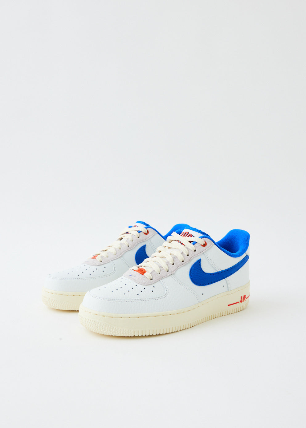 Nike Air Force 1 '07 LX 'Command Force' Men's White Basketball Sneakers - Casual Streetwear & Court Performance Shoes for Urban Fashion and Basketball Games