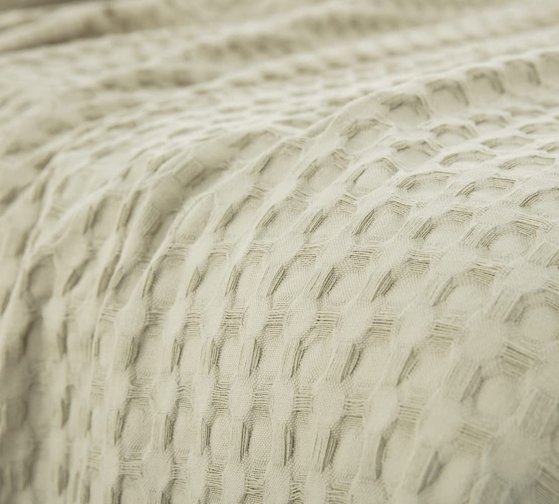 DAUAOTO King Size Waffle Cotton Blanket 104x90 Inches - Ultra Soft All Season Bed Blanket for Adults, Sage Green - Perfect for Cozy Bedroom, Guest Room & Dorm Decor