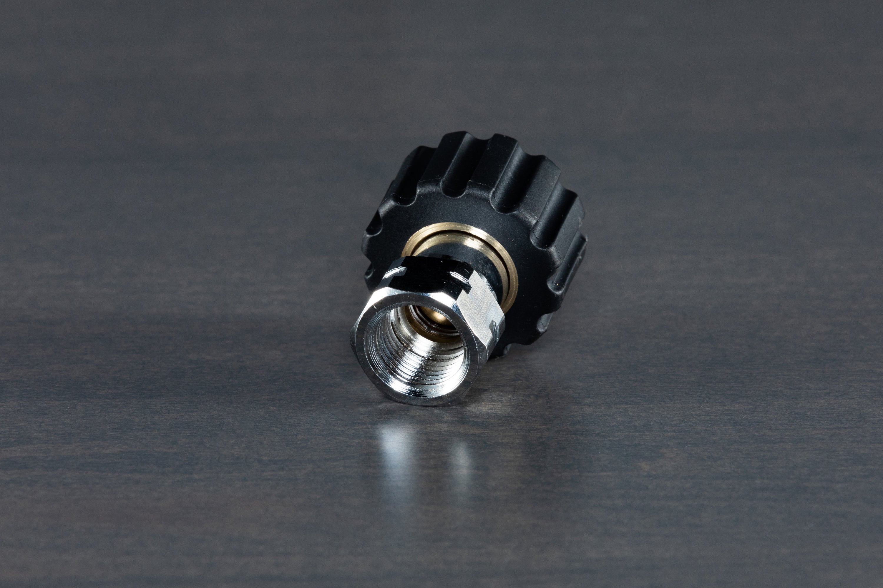 M22 Female (15mm) to 3/8 Female NPT Adapter - Brass Pipe Fitting for Water, Air & Gas Lines - Perfect for Plumbing, Hydraulic & Industrial Applications