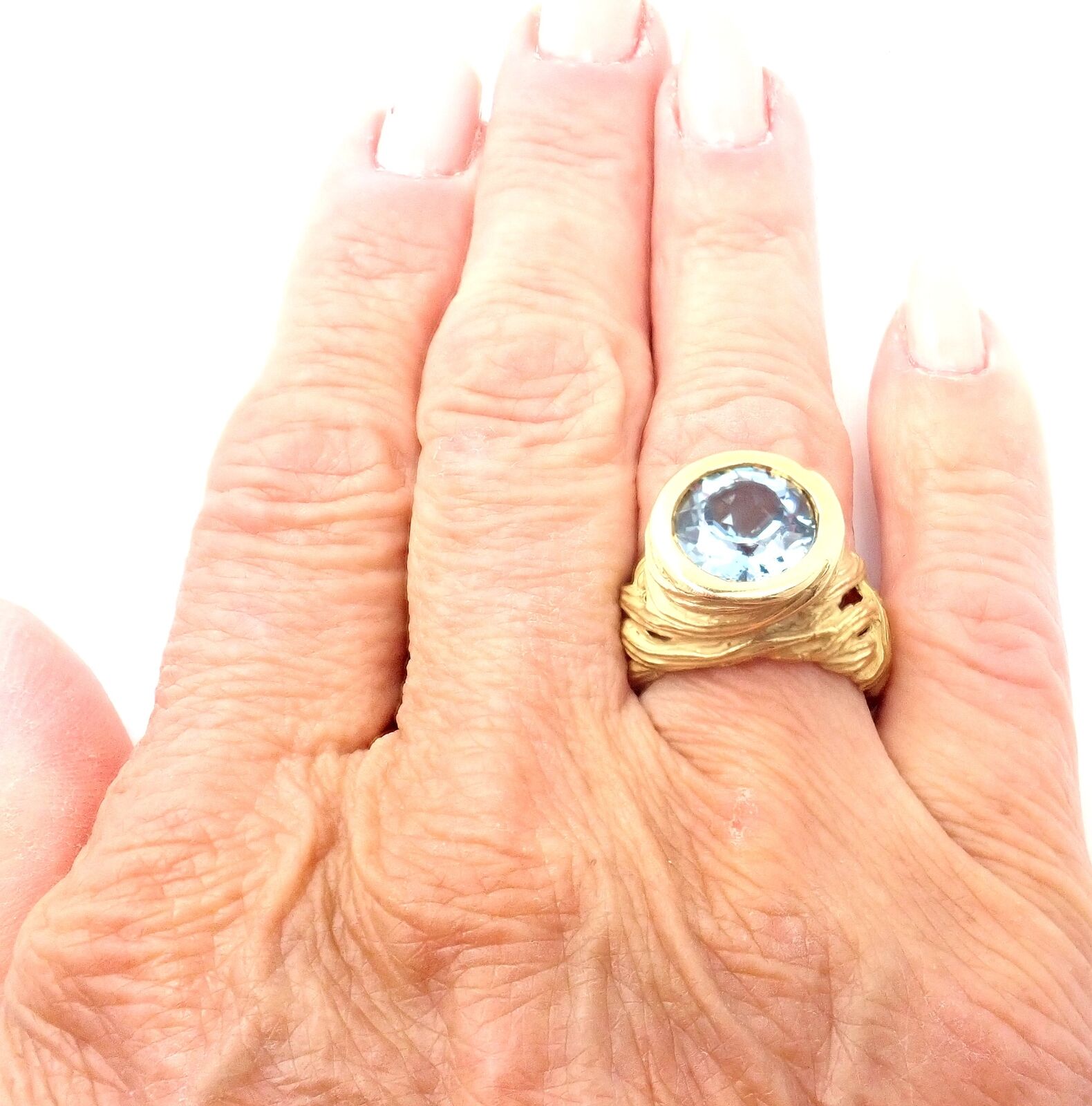 Authentic Angela Cummings 18k Yellow Gold Large Aquamarine Ring - Elegant Statement Jewelry for Weddings, Anniversaries & Special Occasions