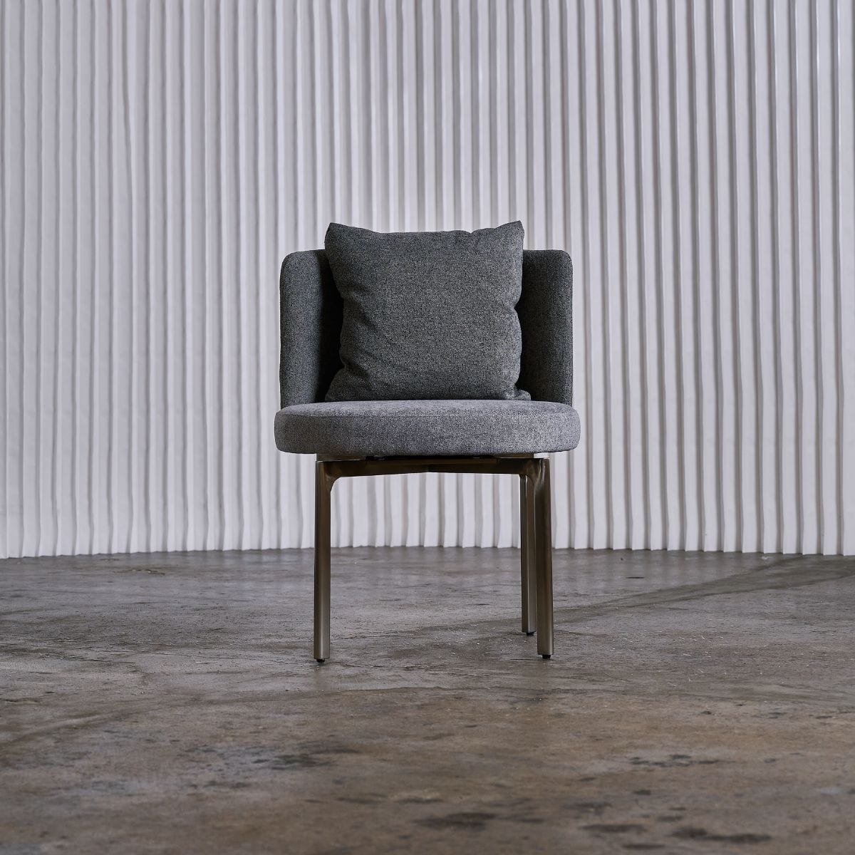 JASPA Modern Dining Chair - Sturdy Wooden Kitchen Chair with Comfortable Cushion - Perfect for Dining Room, Kitchen, and Home Office Use