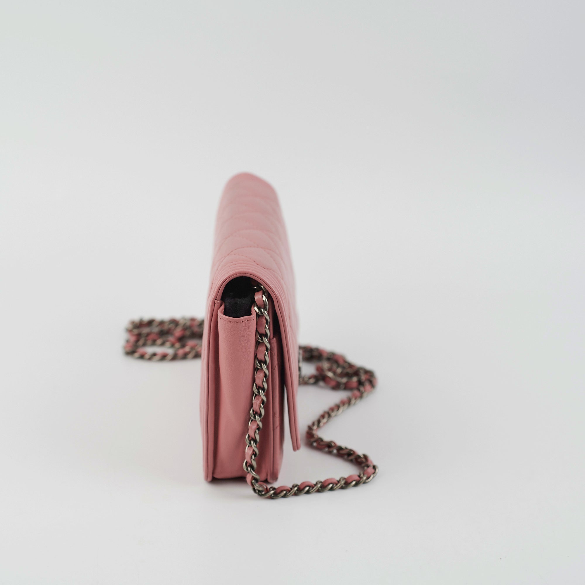 Chanel Boy Wallet On Chain WOC Lambskin Leather Crossbody Bag in Pink - Perfect for Date Night & Evening Events
