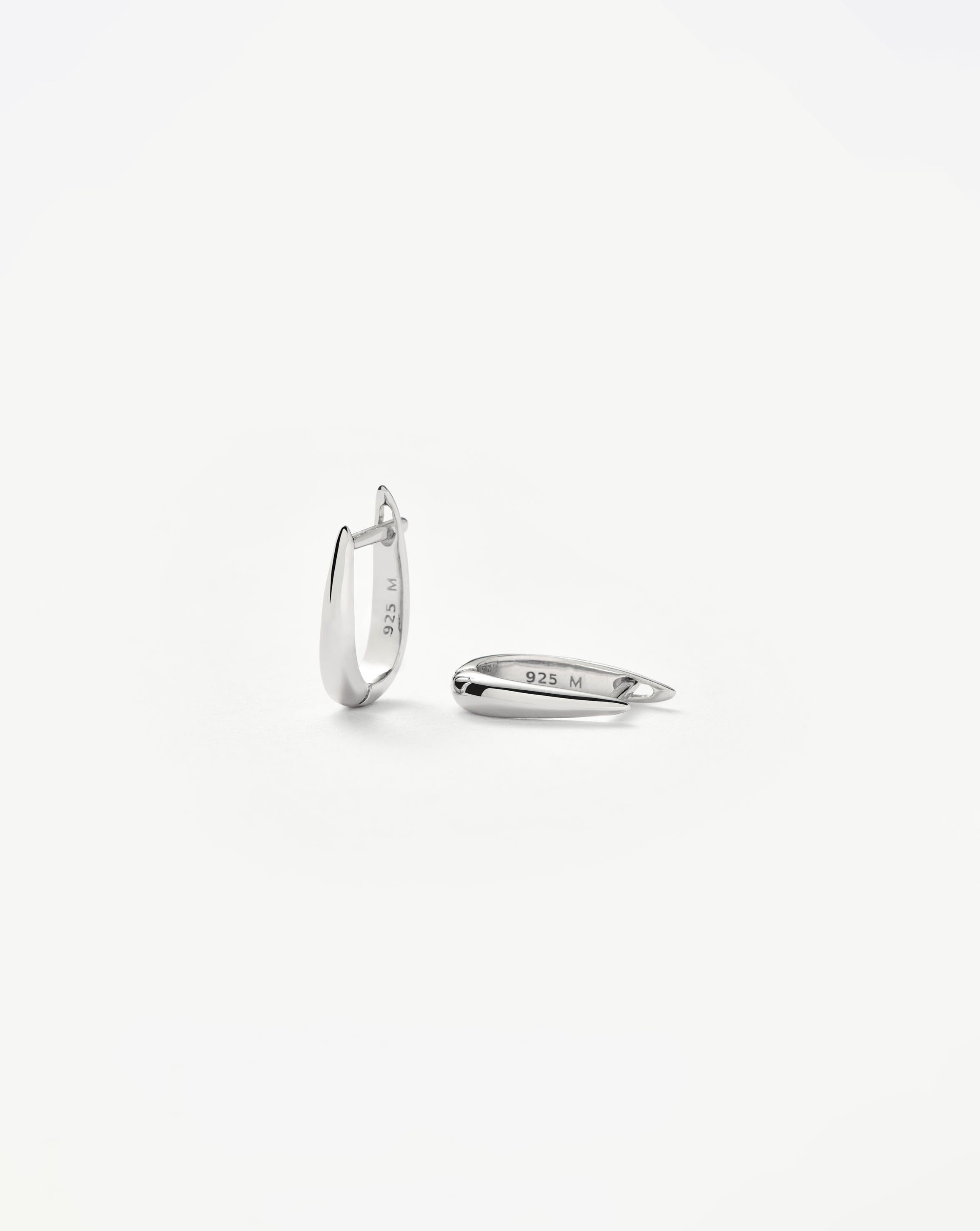 Sterling Silver Claw Huggie Earrings for Women - Minimalist Hoop Earrings for Everyday Wear, Gift for Her, Birthday, Anniversary, Valentine's Day