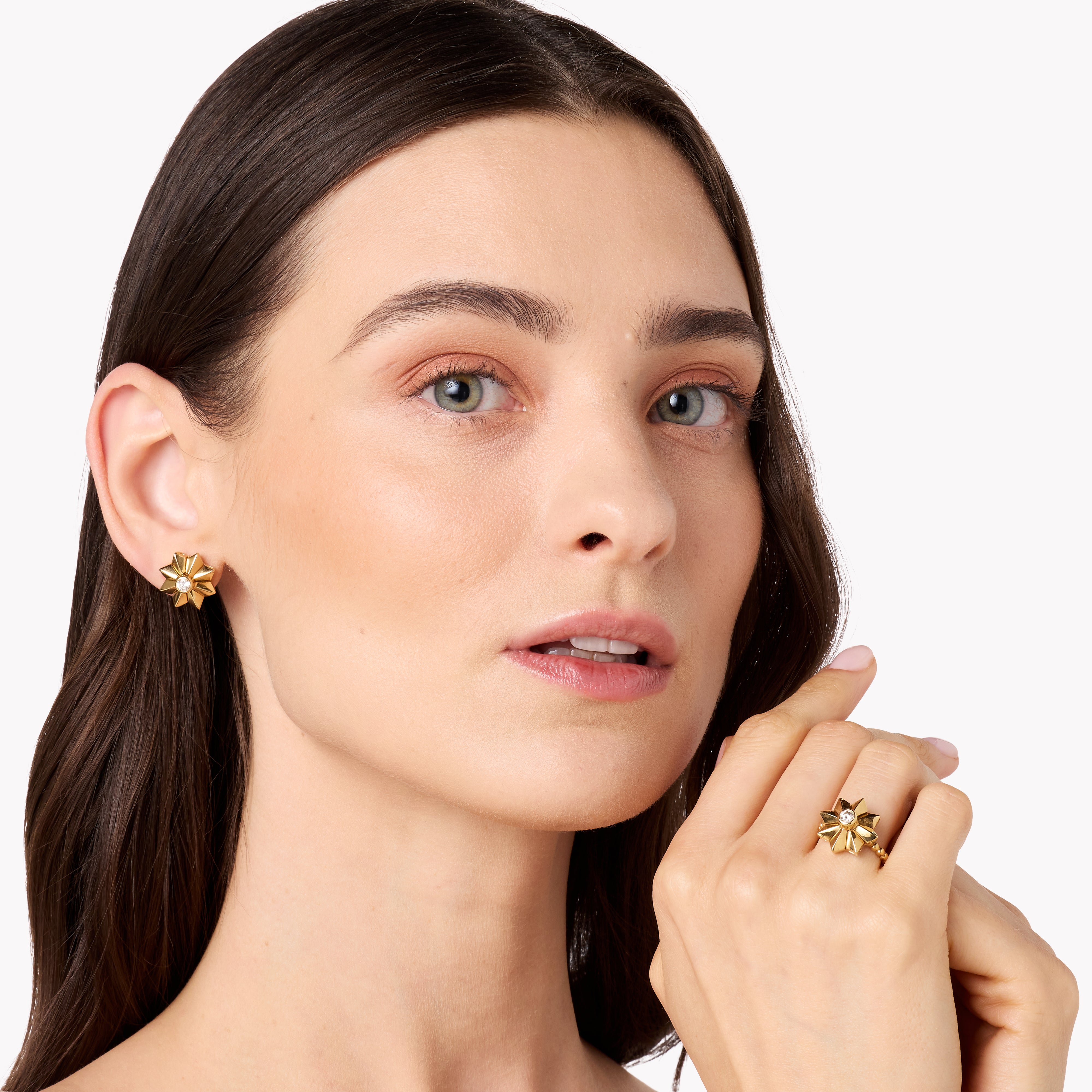 Penacho Small Flower Ring - Dainty Floral Jewelry for Women, Elegant Rose Gold Plated Ring for Everyday Wear, Perfect Gift for Her | Wedding, Anniversary, Date Night, Party