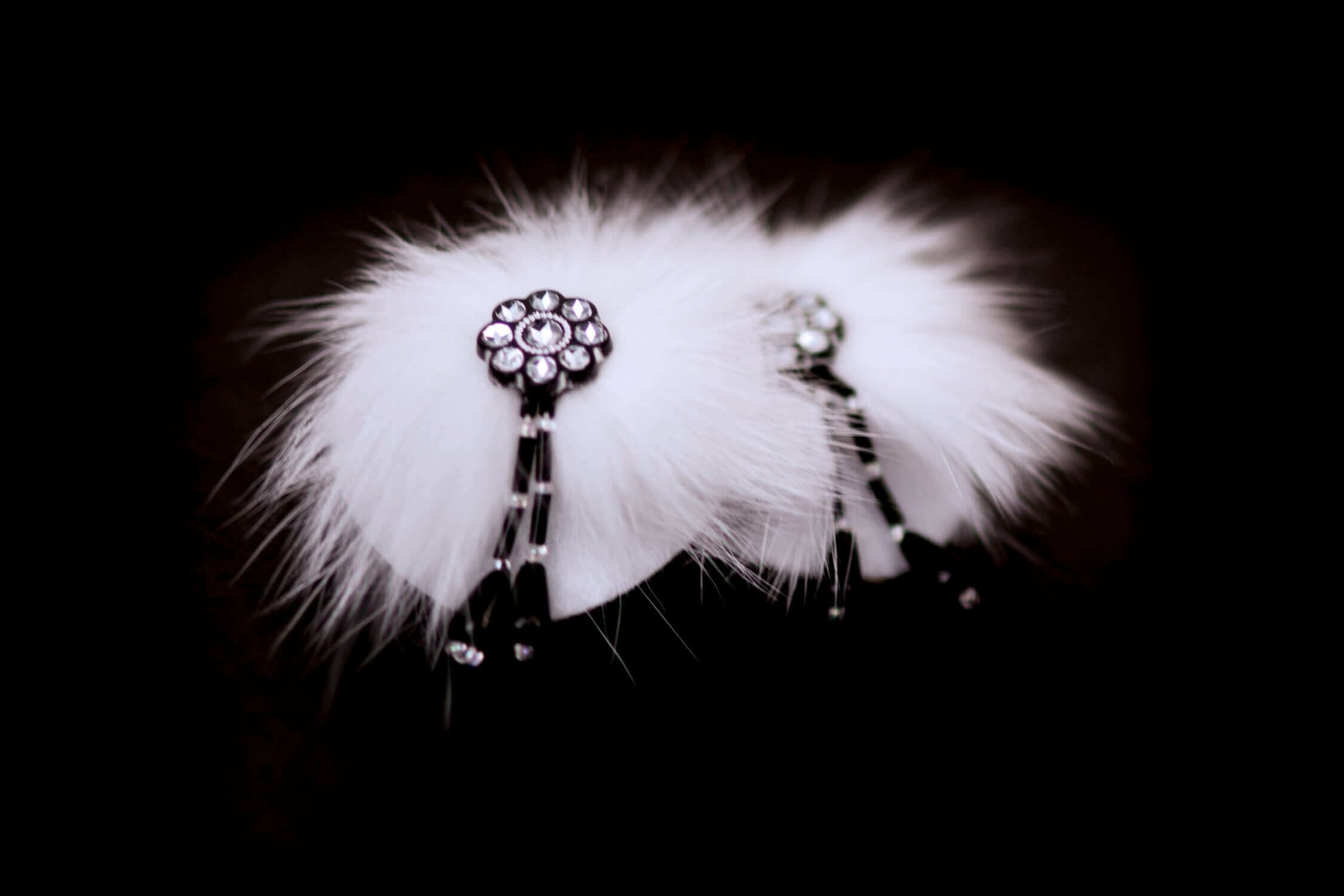 Sparkling Rhinestone Nipple Tassels with White Faux Fur Trim - Sensual Burlesque Accessories for Bachelorette Parties & Boudoir Photography