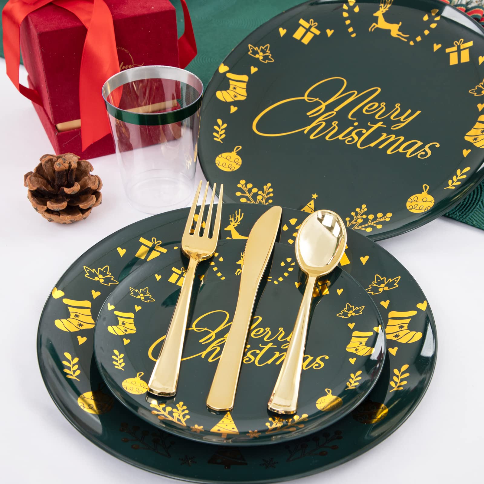 YOUBET 175-Piece Christmas Party Dinnerware Set - 25 Green Plastic Plates, 25 Gold Plastic Silverware (Knives, Forks, Spoons), 25 Cups & 25 Napkins - Holiday Tableware for Christmas Celebrations, Family Gatherings & Festive Decorations