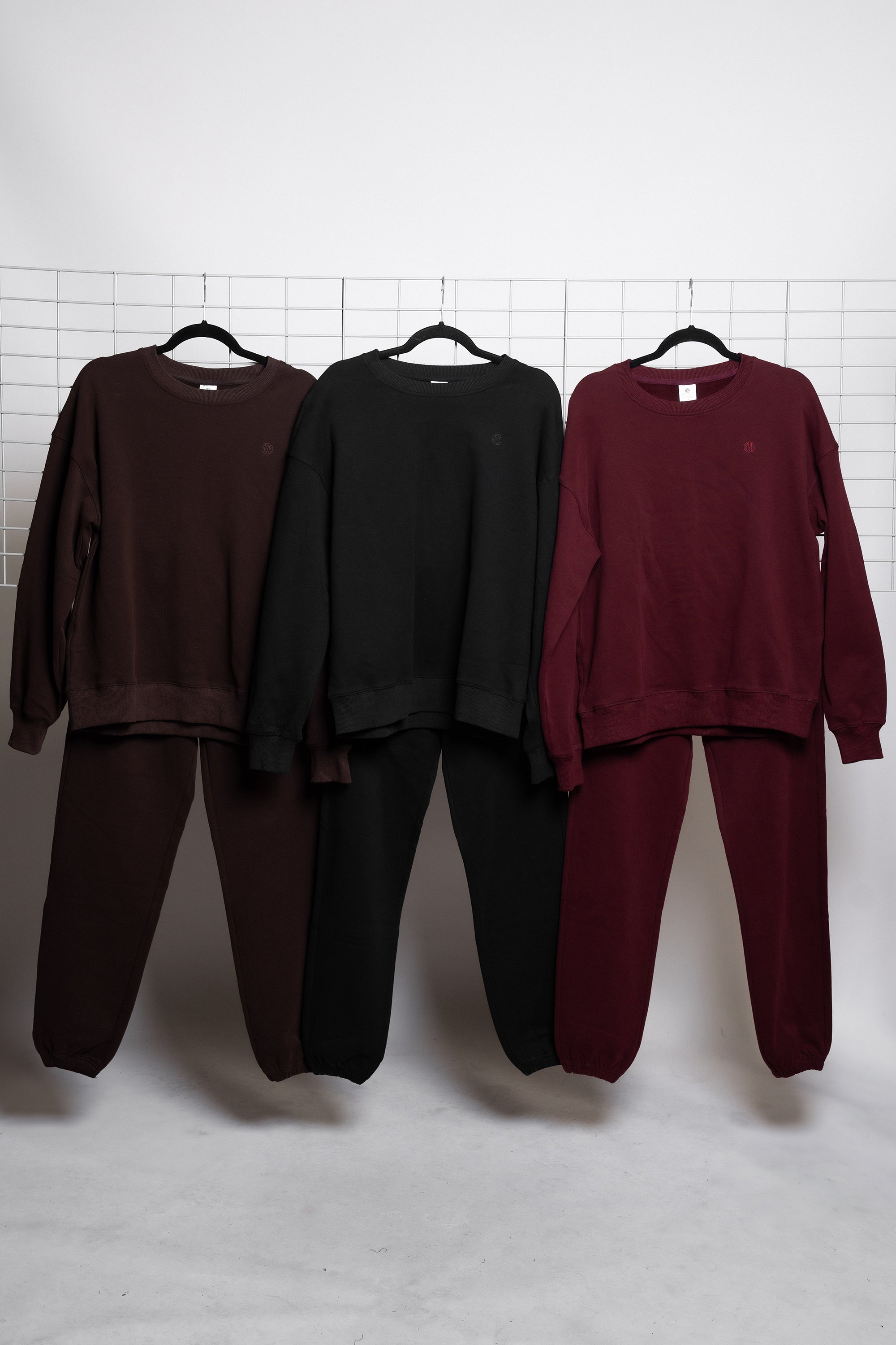 Premium Women's Luxury Loungewear Set - Soft Cotton Crewneck Sweatshirt & Lounge Pants for Home, Yoga & Relaxation