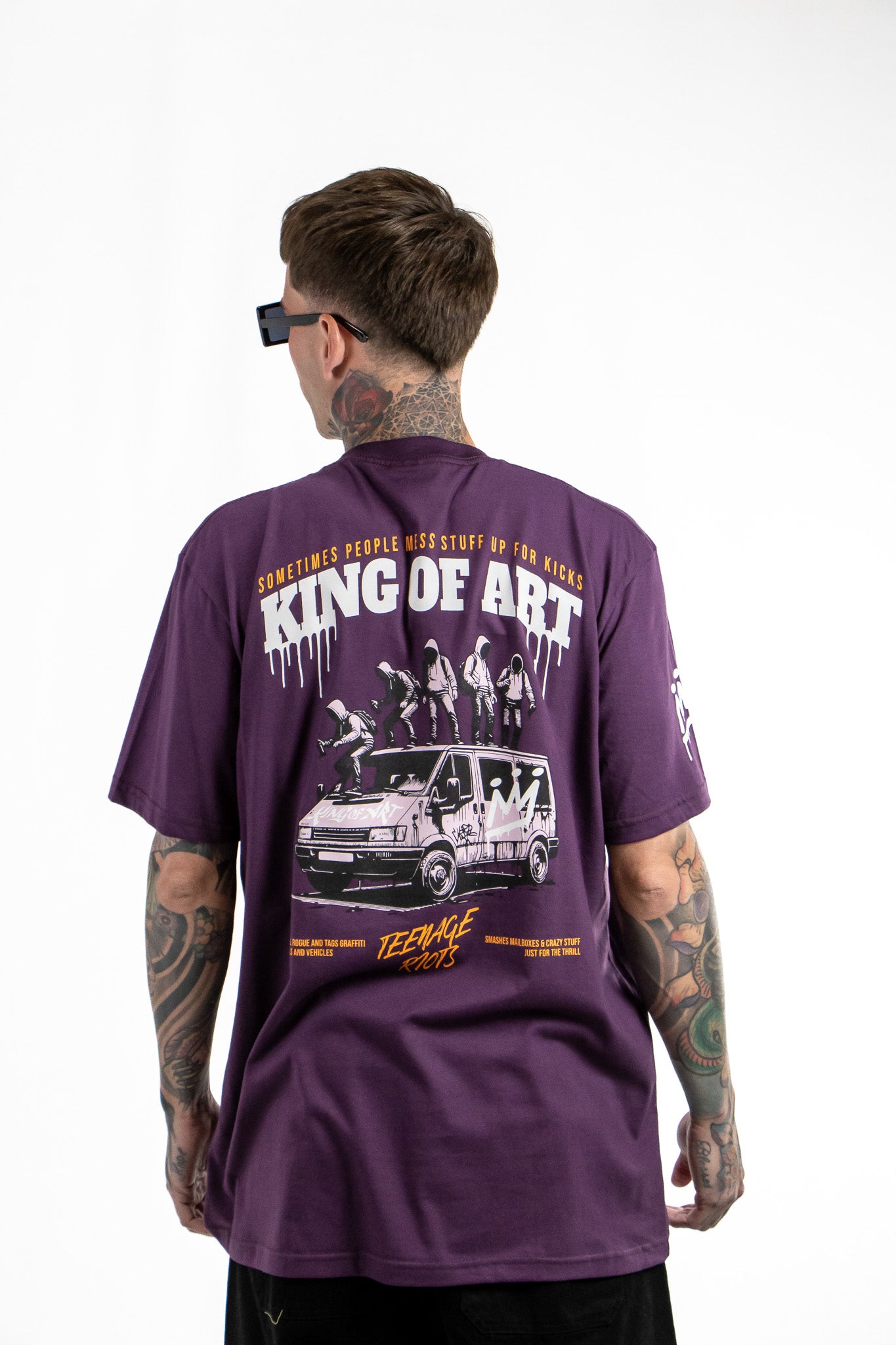 King Of Art Urban Graphic T-Shirt 6102A - Stylish Streetwear for Men, Trendy Casual Wear for Daily Outfits & Urban Fashion