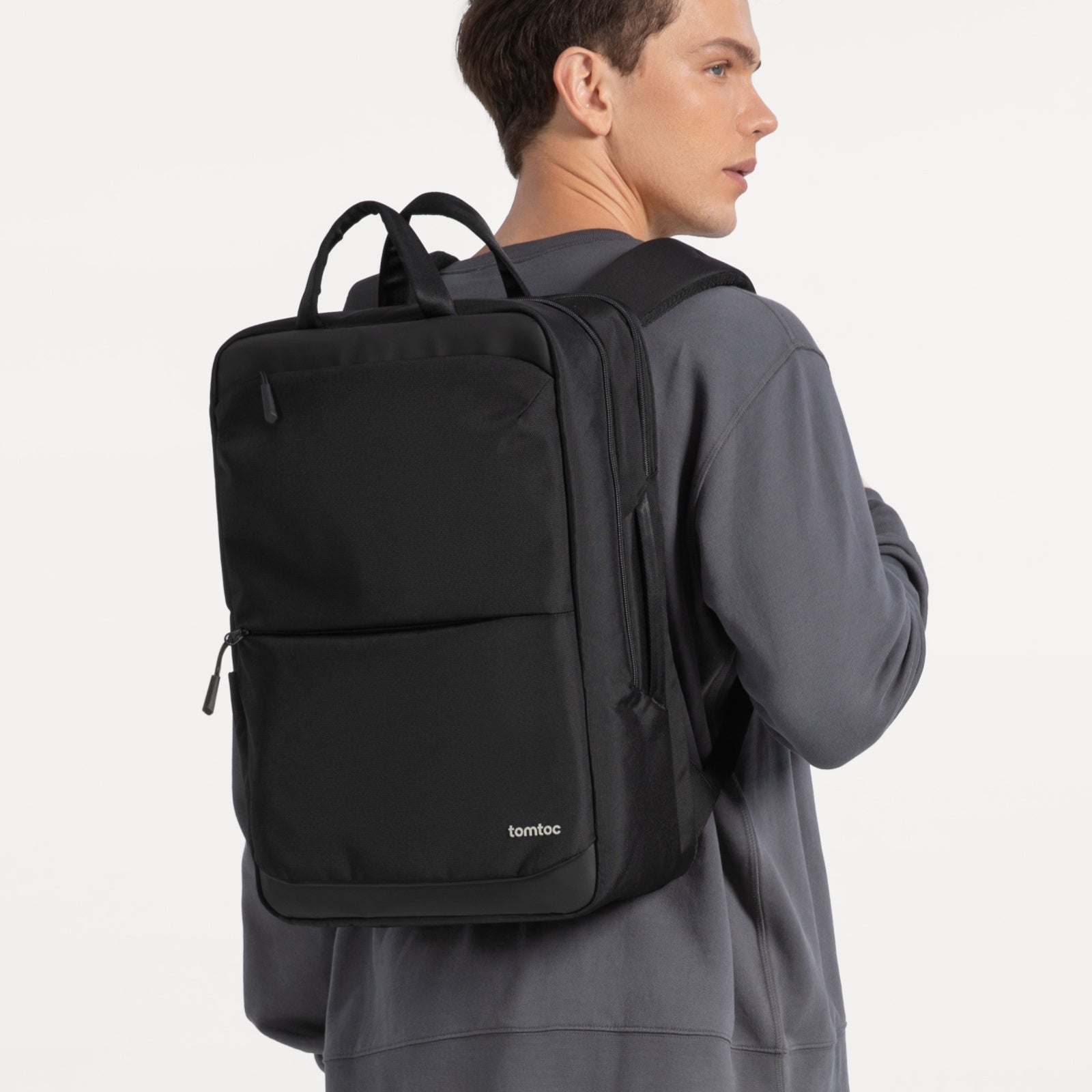 Navigator T71 Laptop Backpack - Waterproof 17 Inch Laptop Bag with USB Charging Port & Anti-Theft Design for Men & Women - Perfect for Travel, Work & School