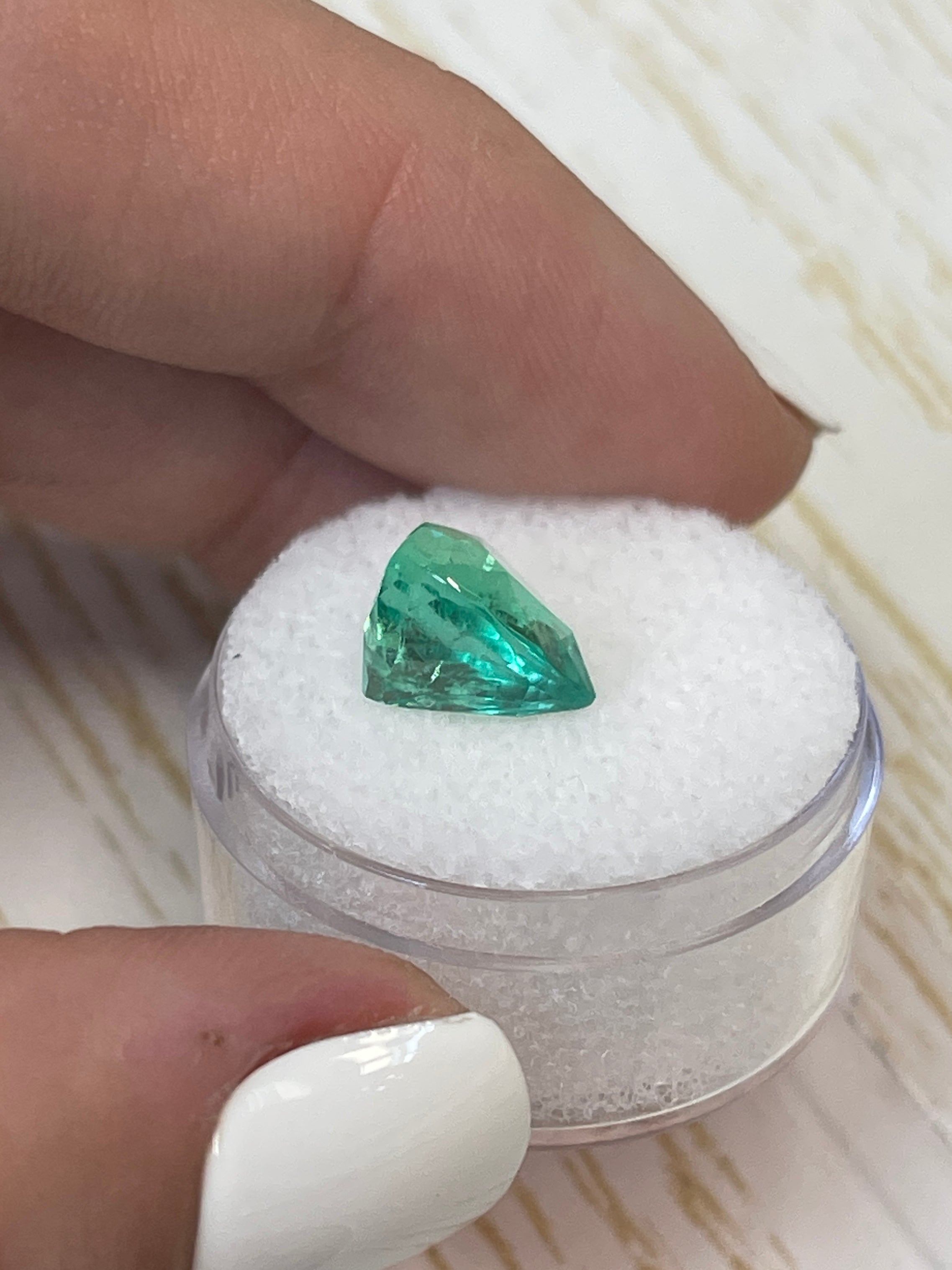 4.18 Carat 10x10mm Pastel Green Natural Loose Colombian Emerald Heart Cut Gemstone for Jewelry Making, Engagement Rings & Fine Collections