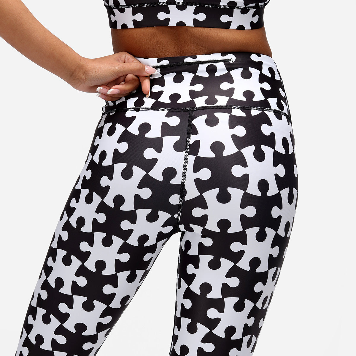 Monochrome Jigsaw Capri Pants - High Waisted Stretchy Yoga Pants for Women - Perfect for Yoga, Workouts & Casual Wear